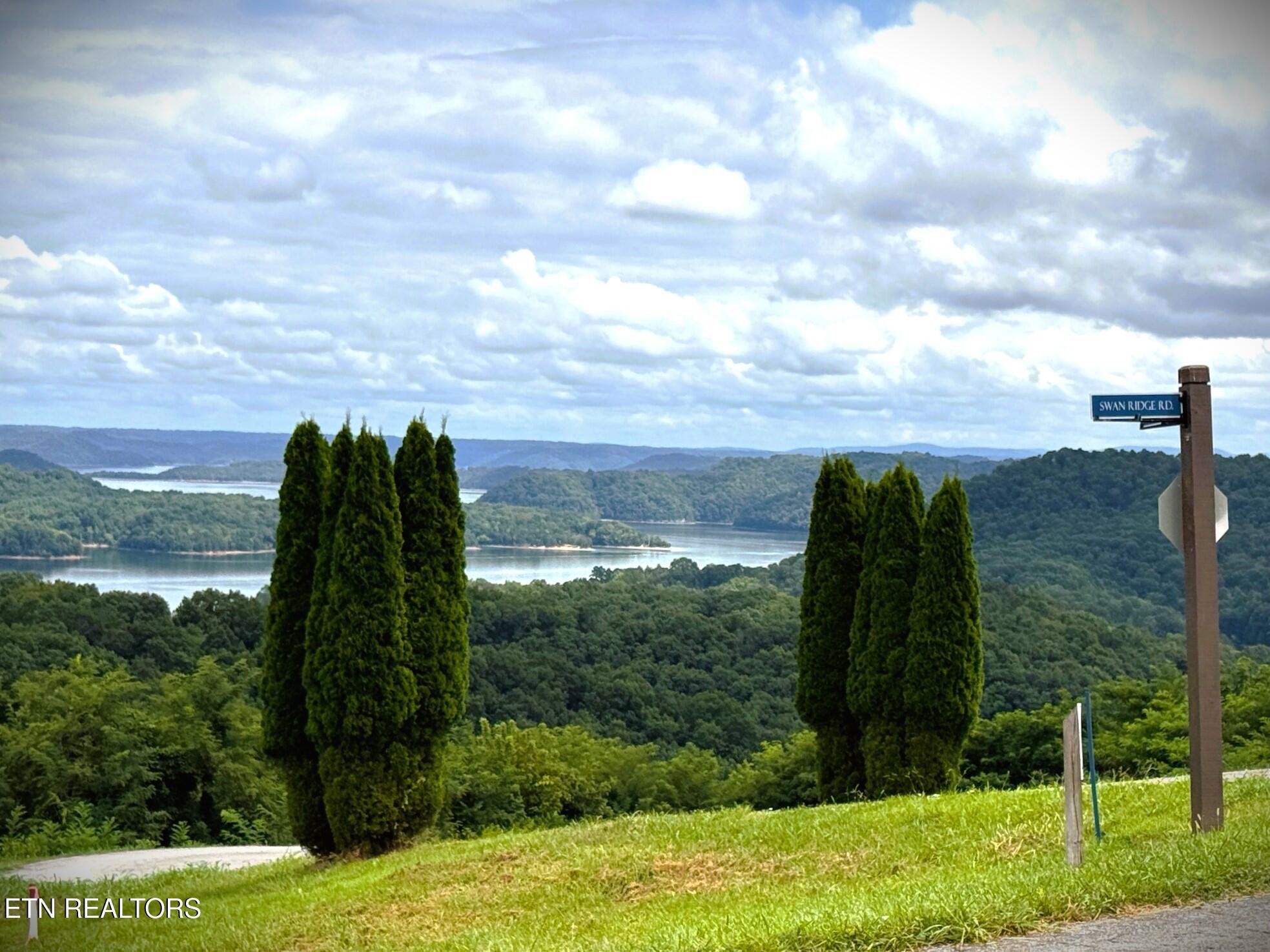 15 Swan Ridge Rd Property Photo 1