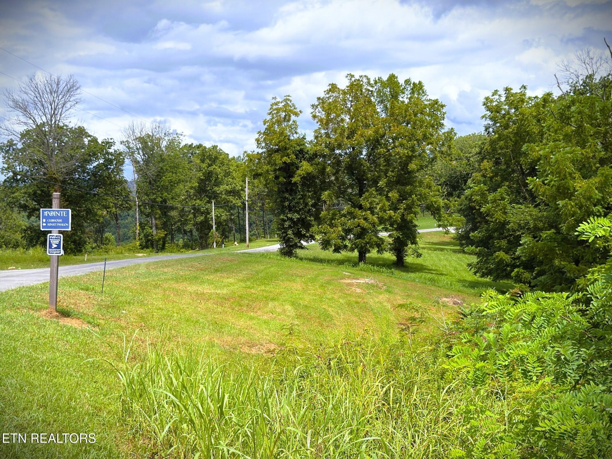 15 Swan Ridge Rd Property Photo 11