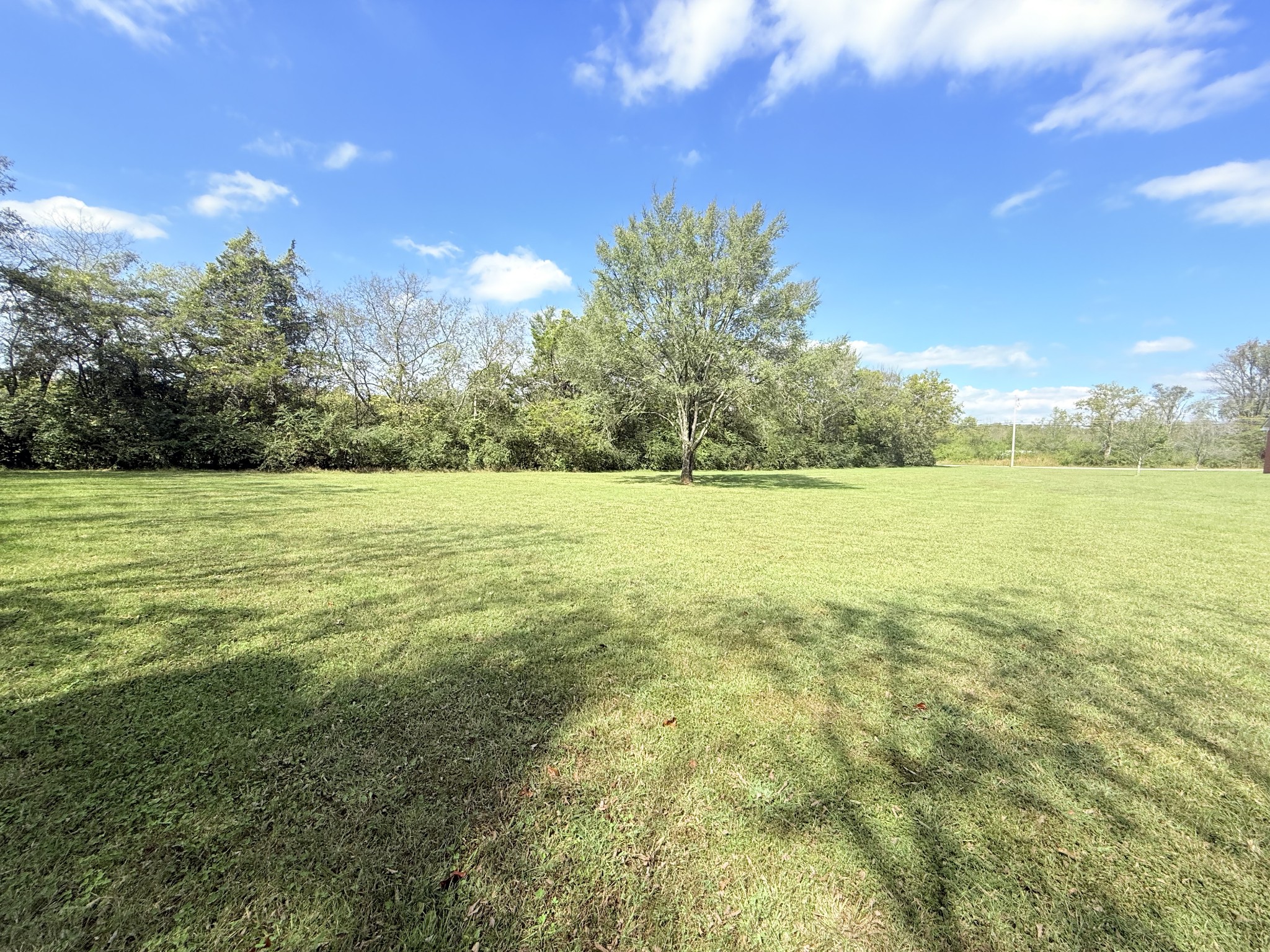 544 Trousdale Ferry Pike Property Photo 3