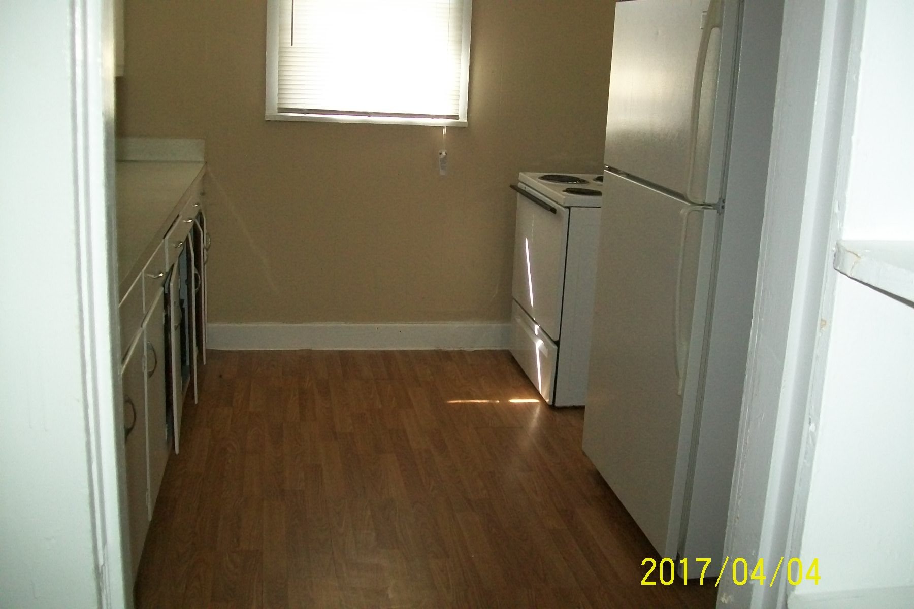 105 E Main St Property Photo 4