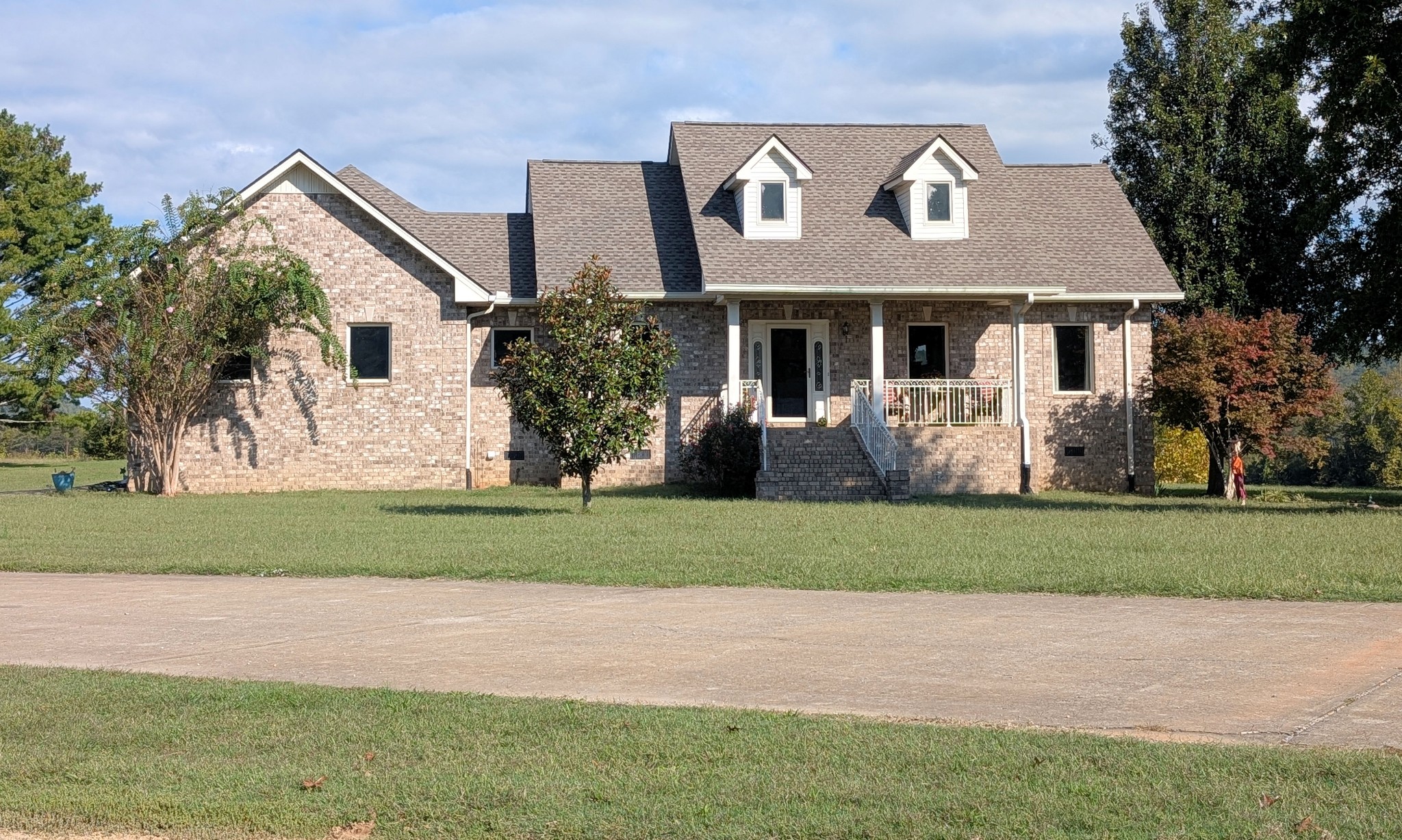 346 Angler Ln Property Photo 1