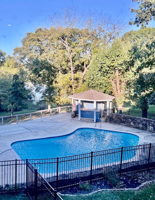 181 Lake Valley Rd Property Photo 4