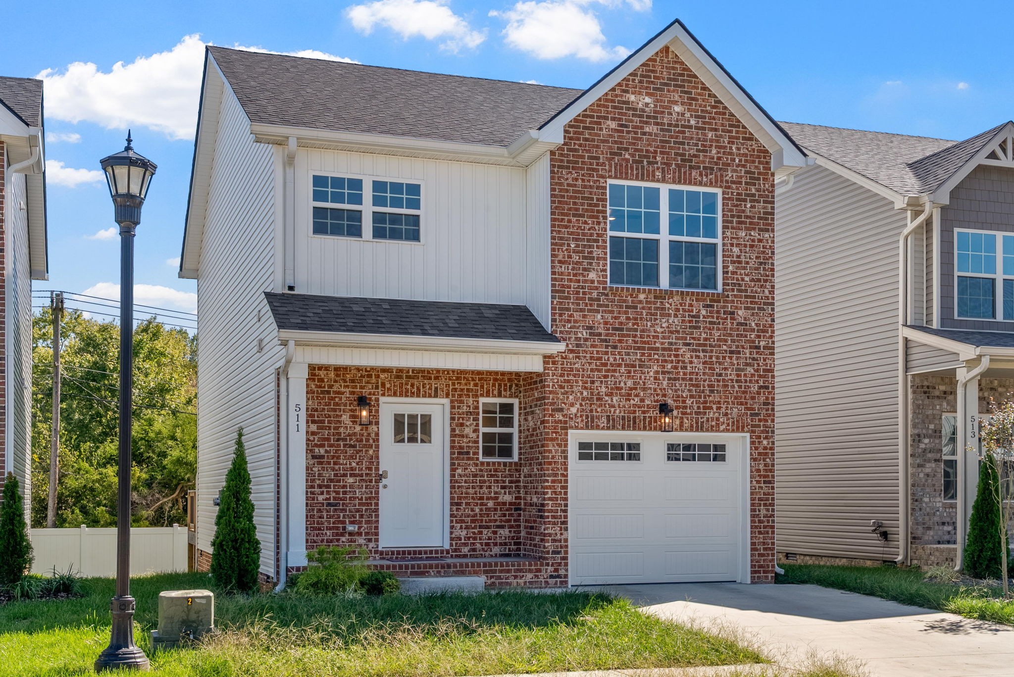 511 Charleston Cove Way Property Photo 1