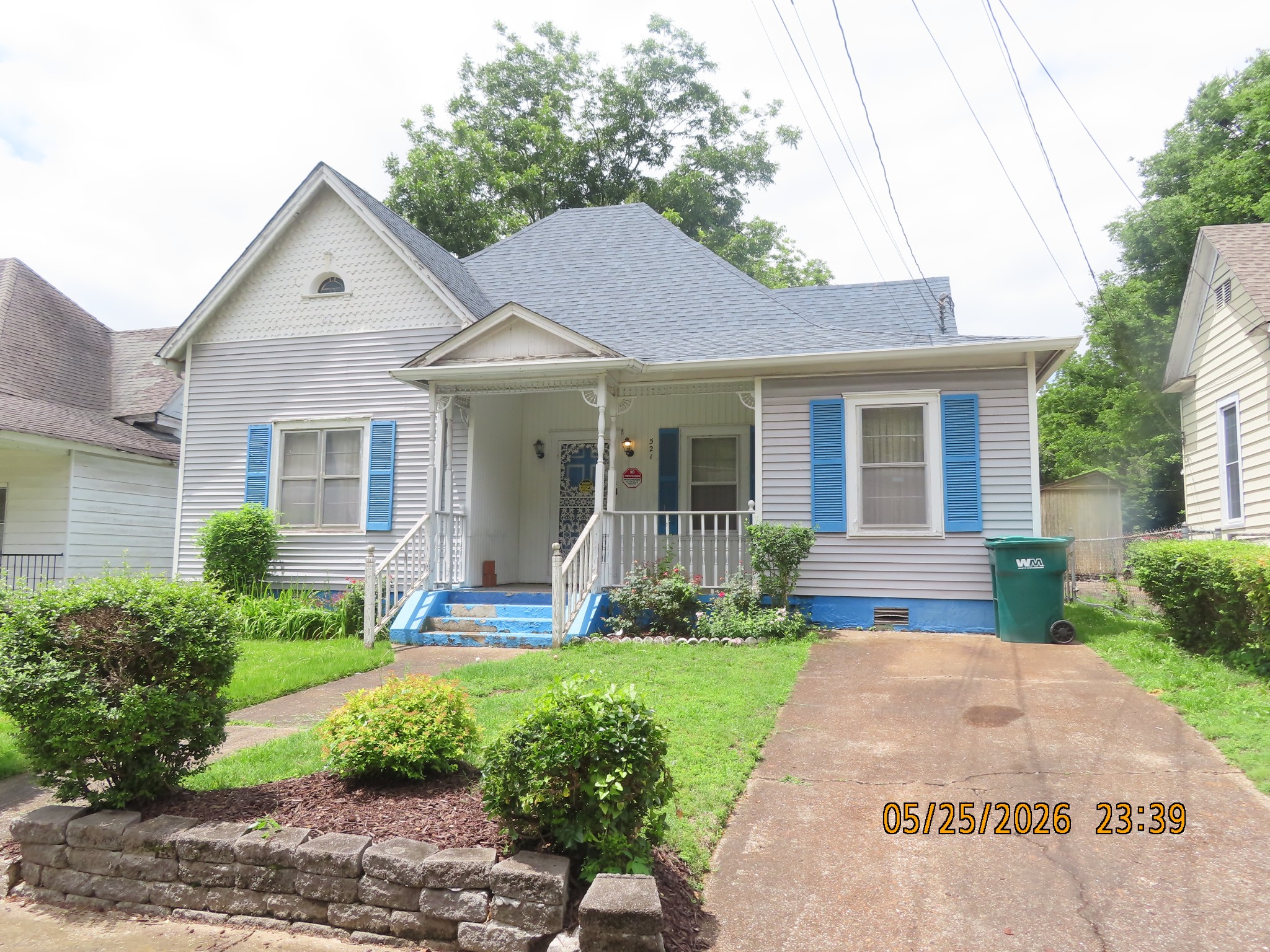 521 N Hays Ave Property Photo 1