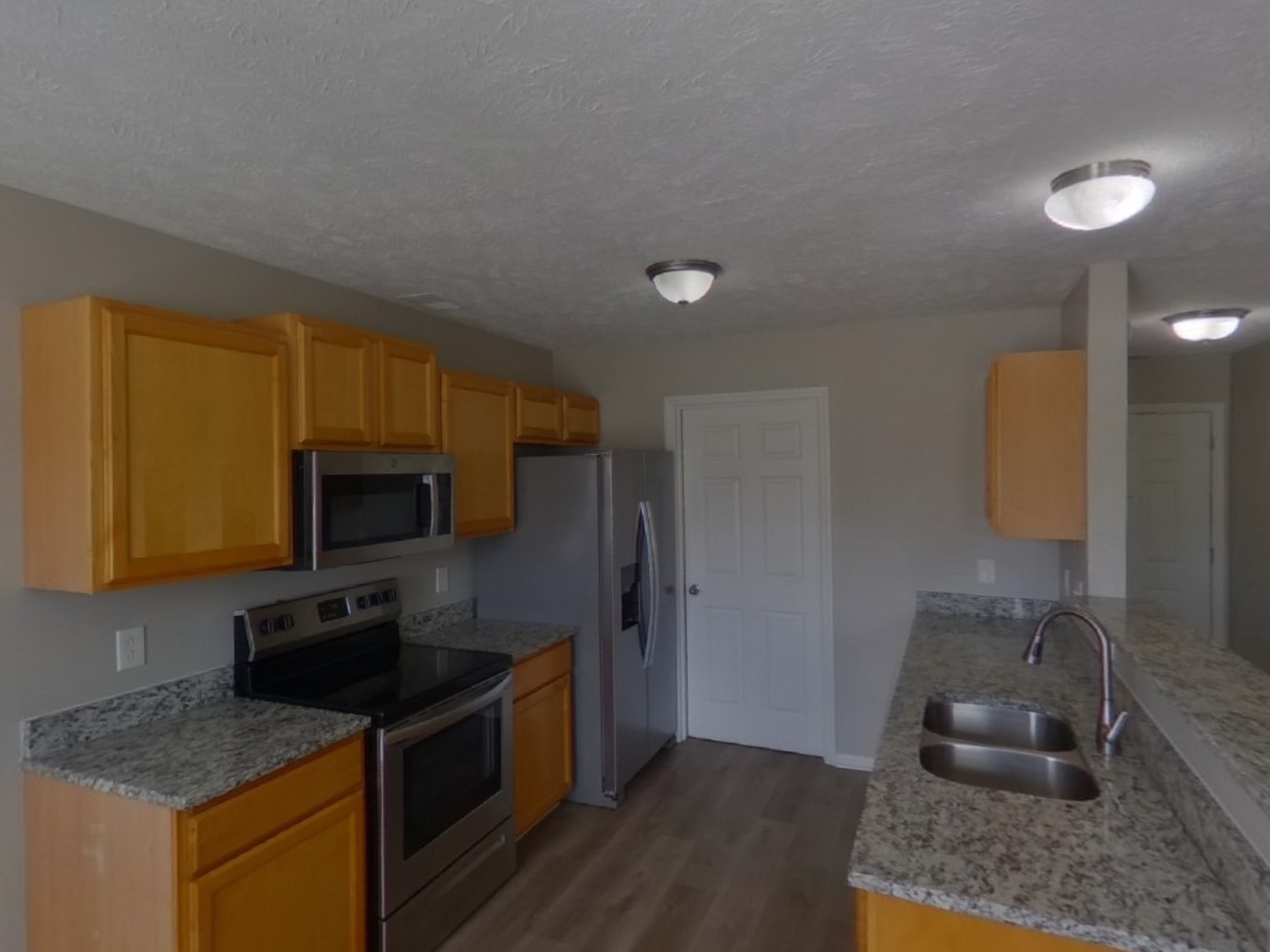2616 Apostle Ln Property Photo 4