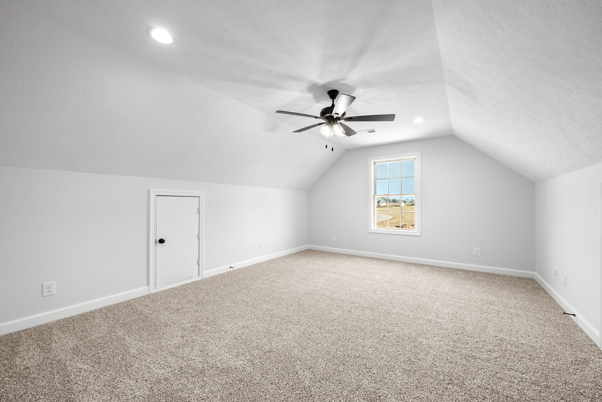 242 Low Plains Lane Property Photo 26