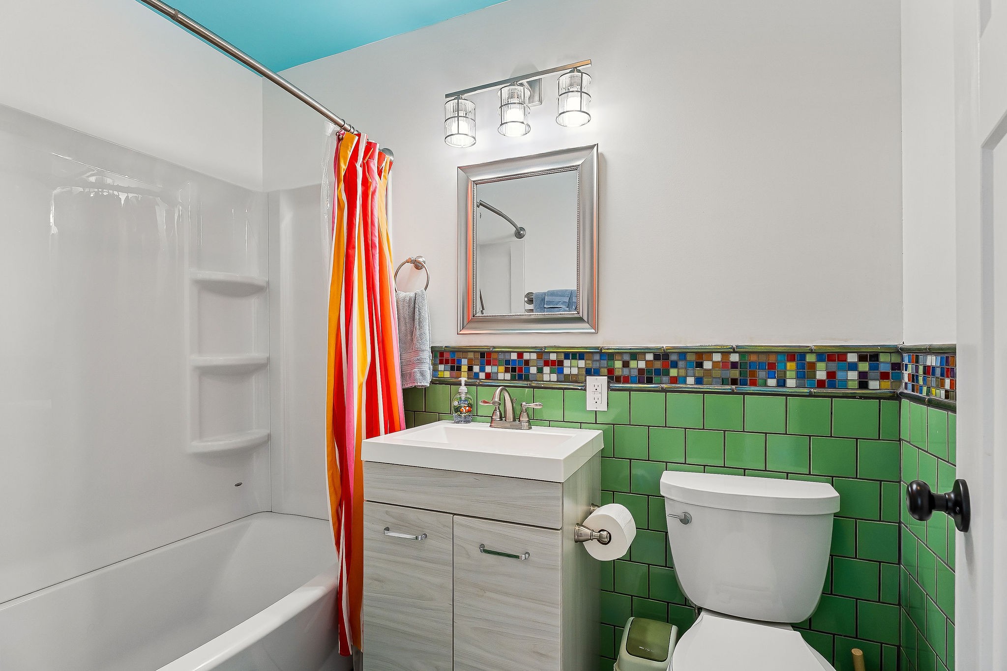 164 Clover St Property Photo 40