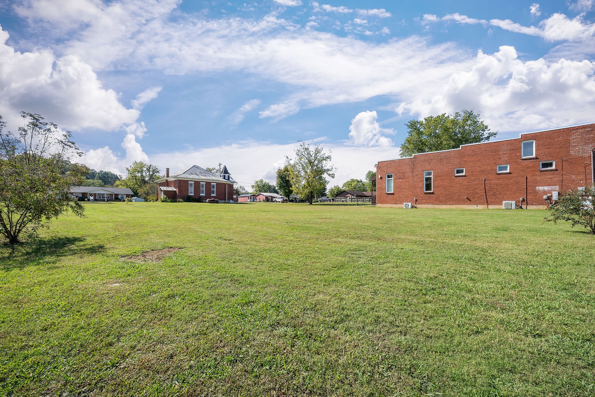 164 Clover St Property Photo 53