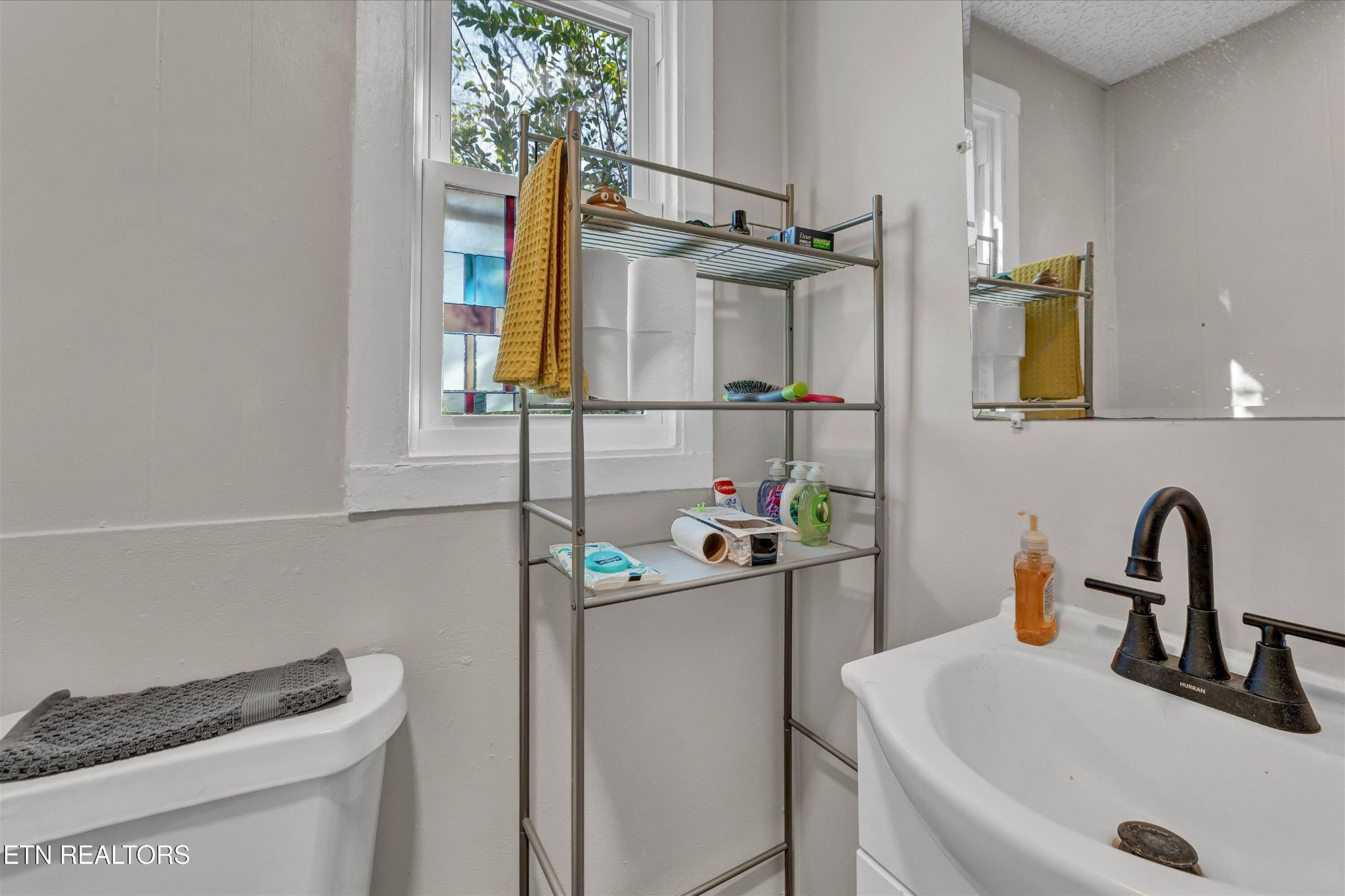 558560 W Outer Drive Property Photo 12