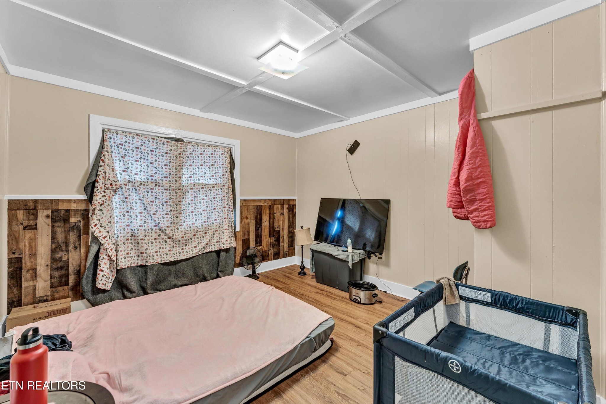 558560 W Outer Drive Property Photo 25