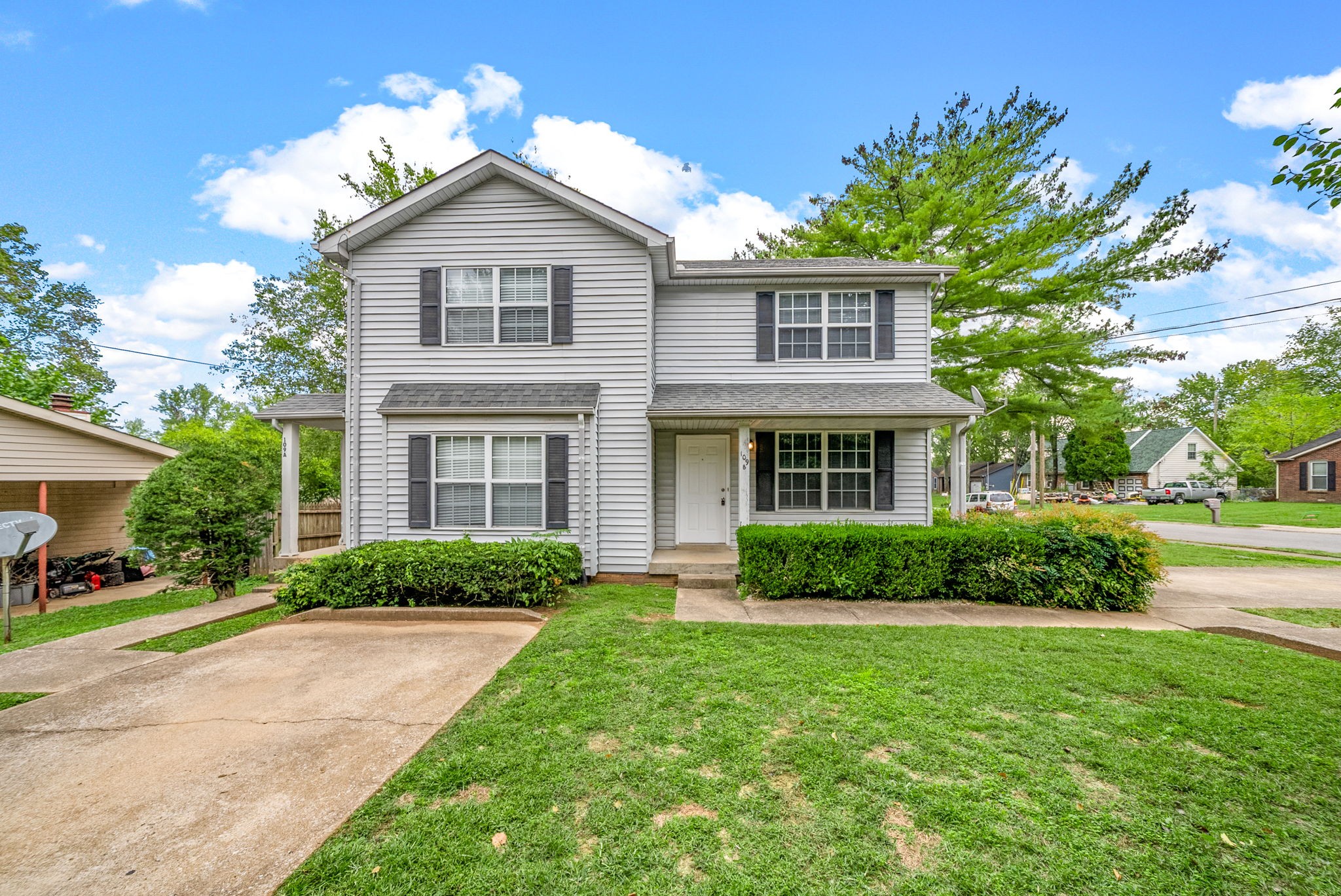 109 Cunningham Pl Property Photo 1