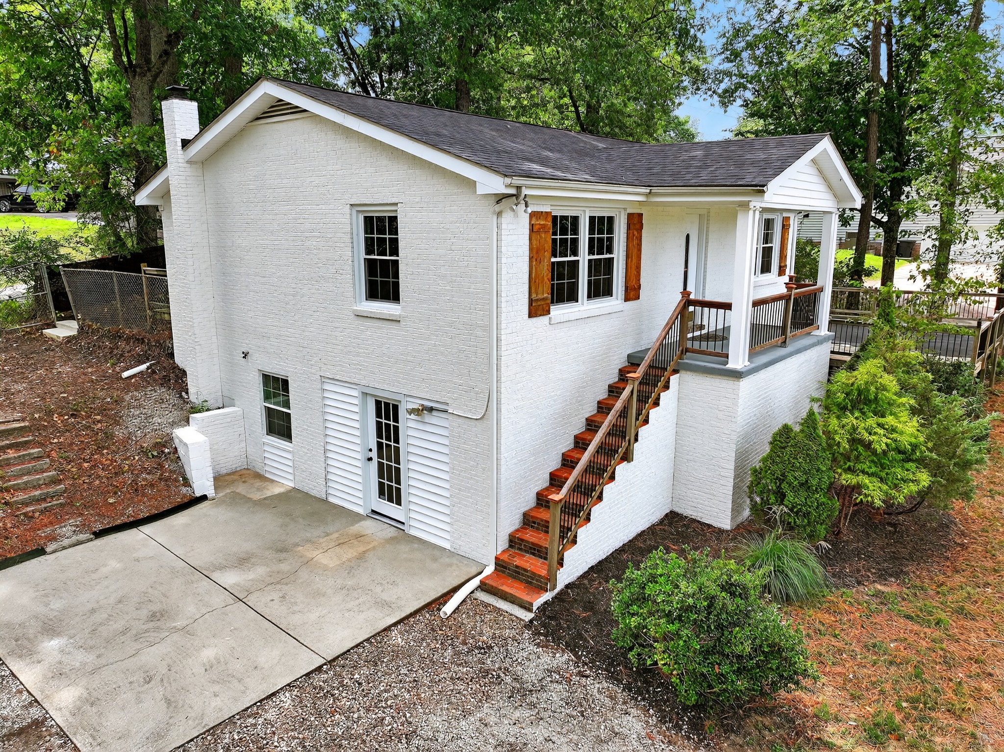 91 Lebanon Hwy Property Photo 1