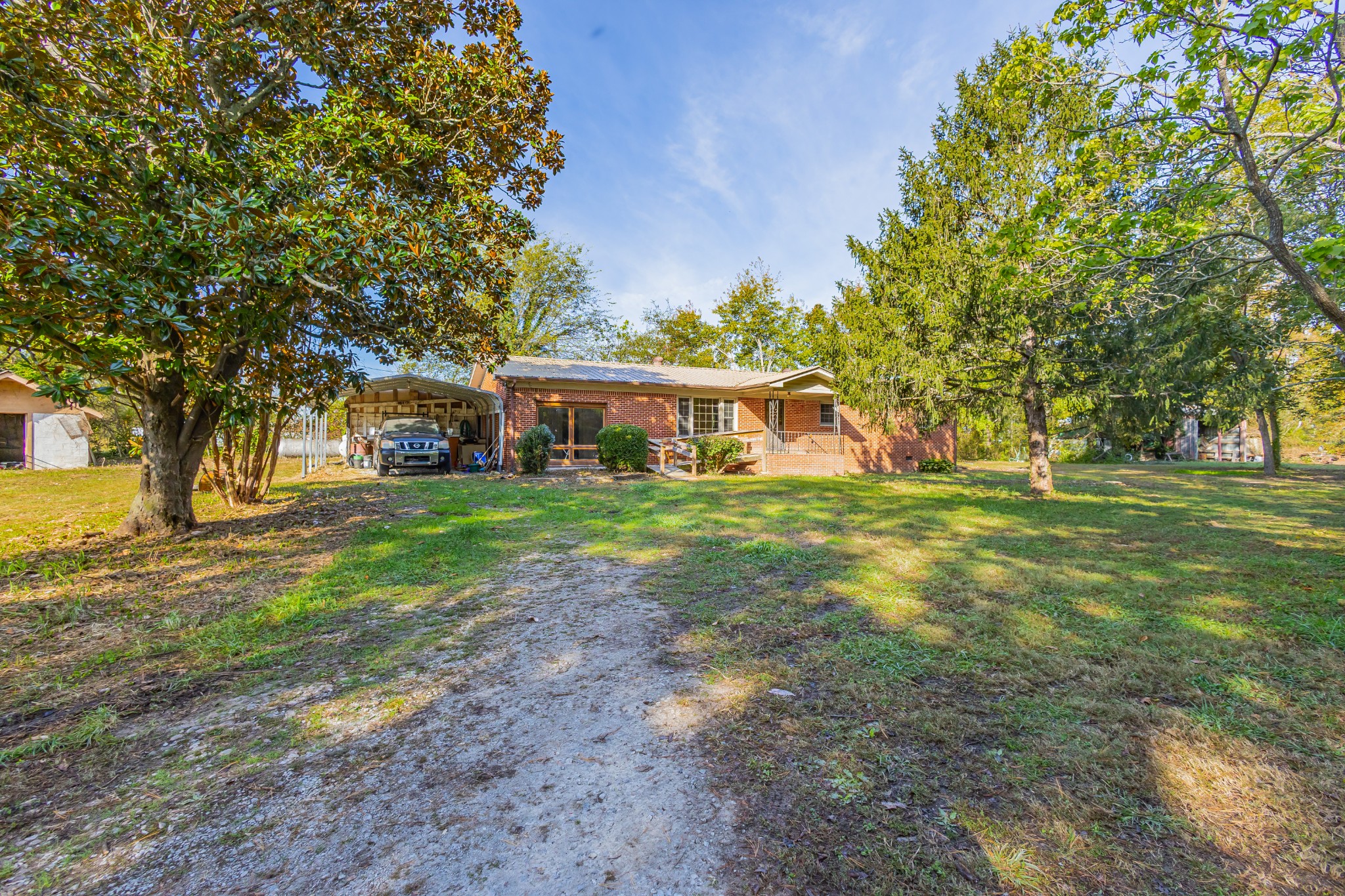 340 Yates Rd Property Photo 1