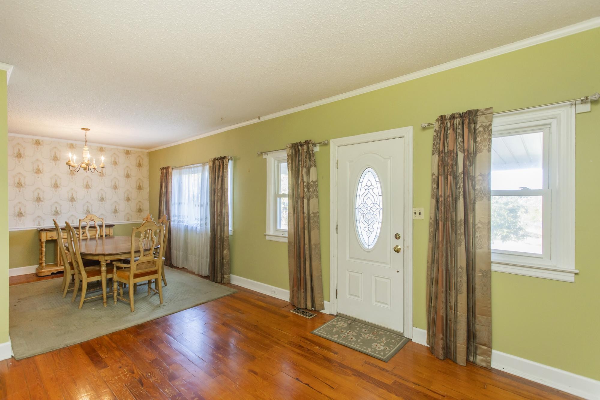 1700 Riverside Rd Property Photo 6