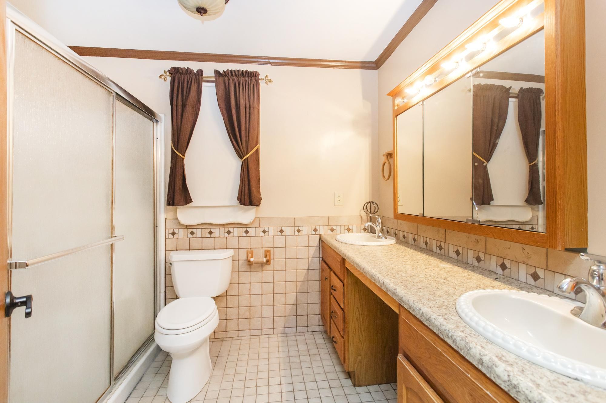 1700 Riverside Rd Property Photo 22