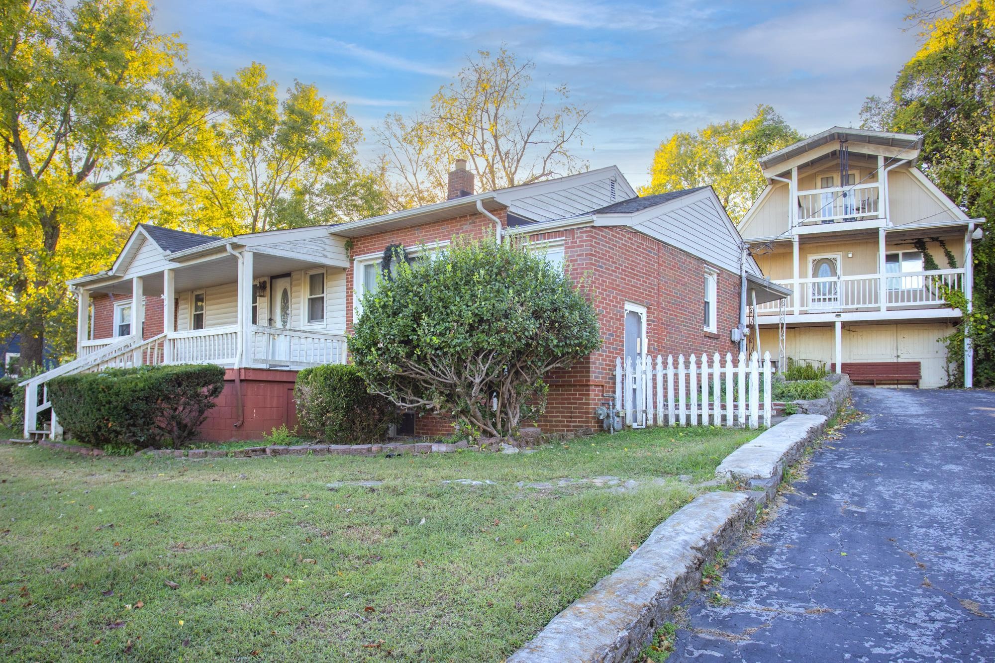 1700 Riverside Rd Property Photo 25