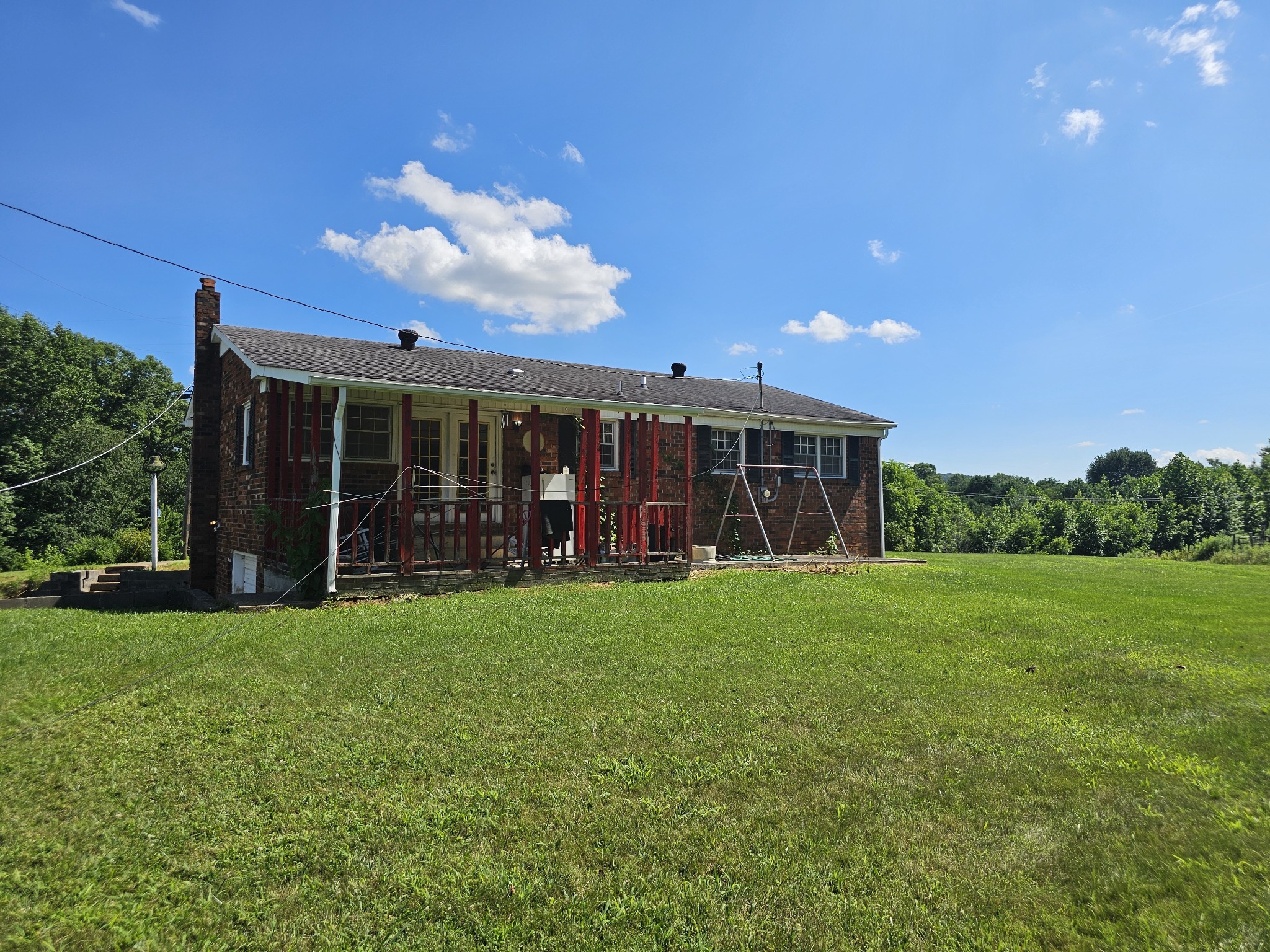 1077 Rock Ave Property Photo 3