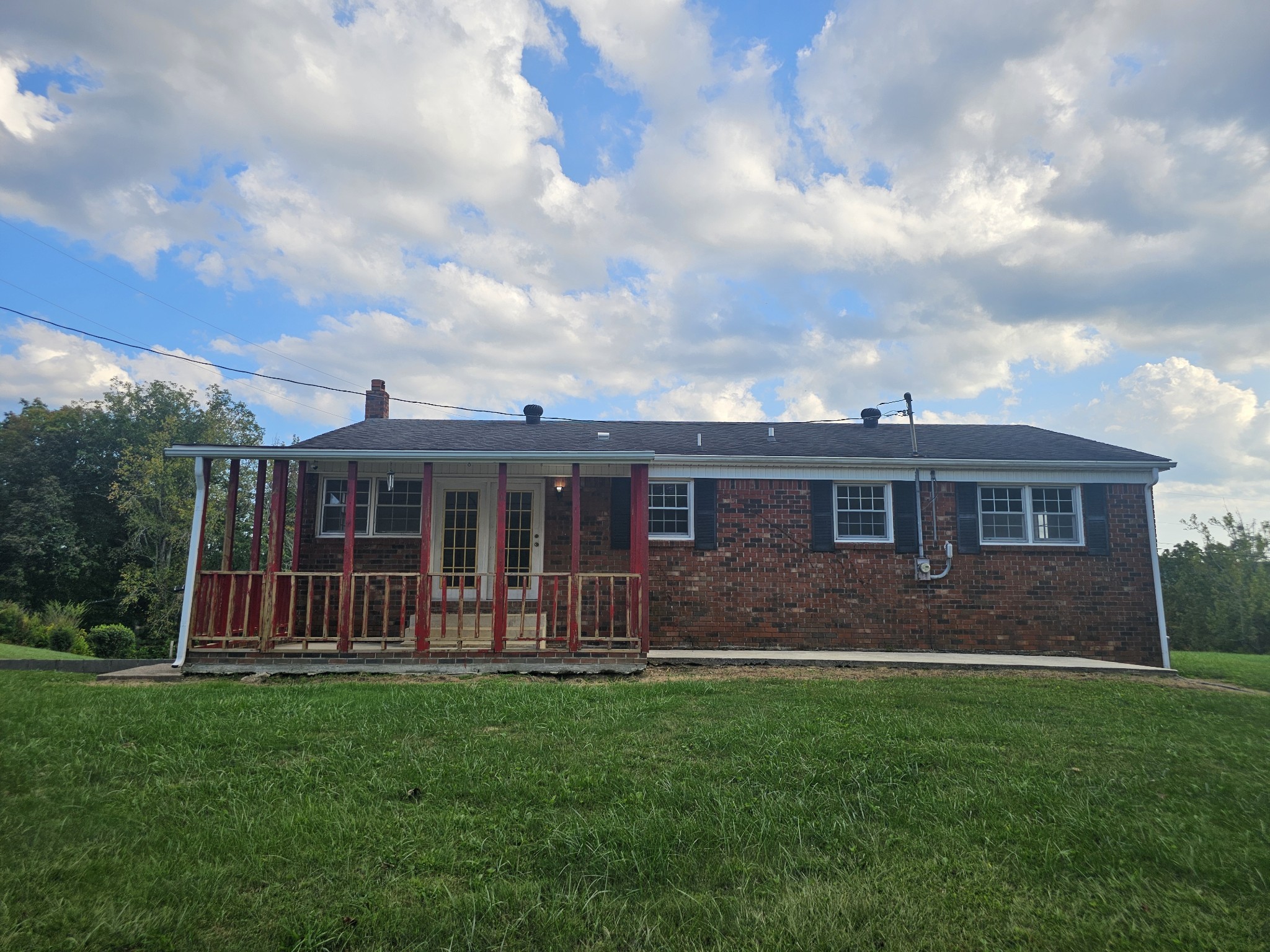 1077 Rock Ave Property Photo 6
