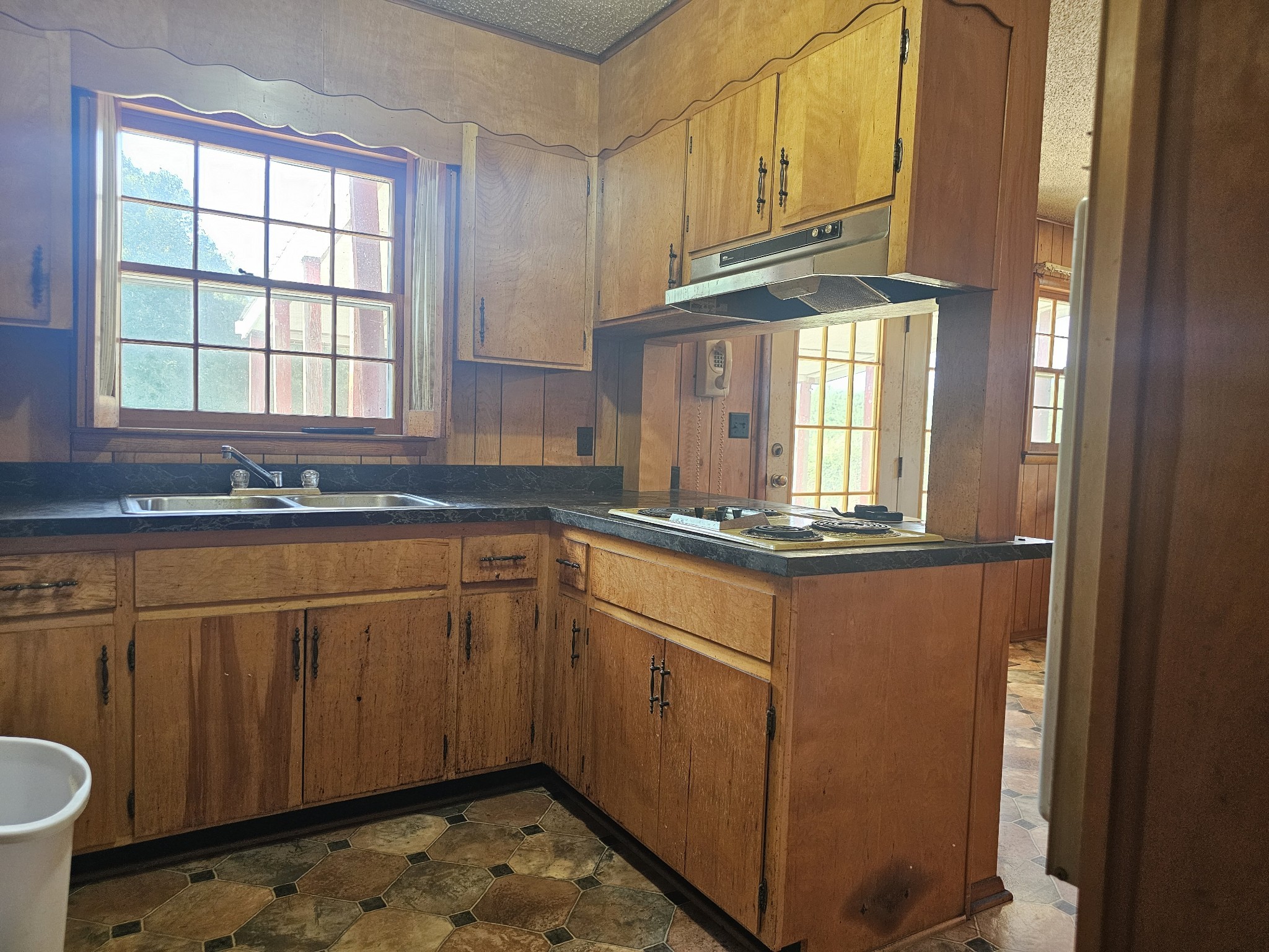 1077 Rock Ave Property Photo 20