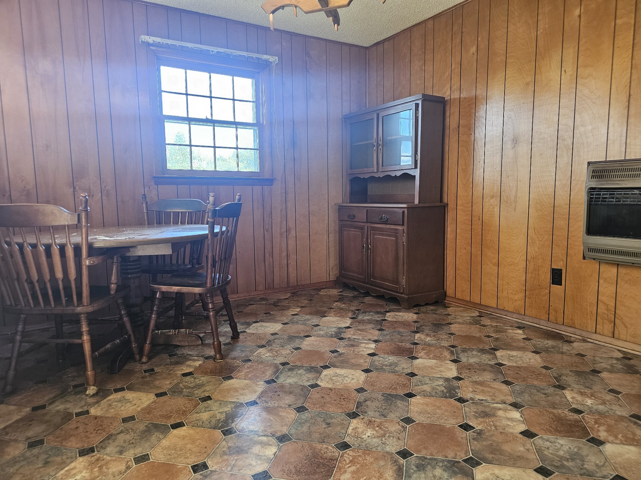 1077 Rock Ave Property Photo 22