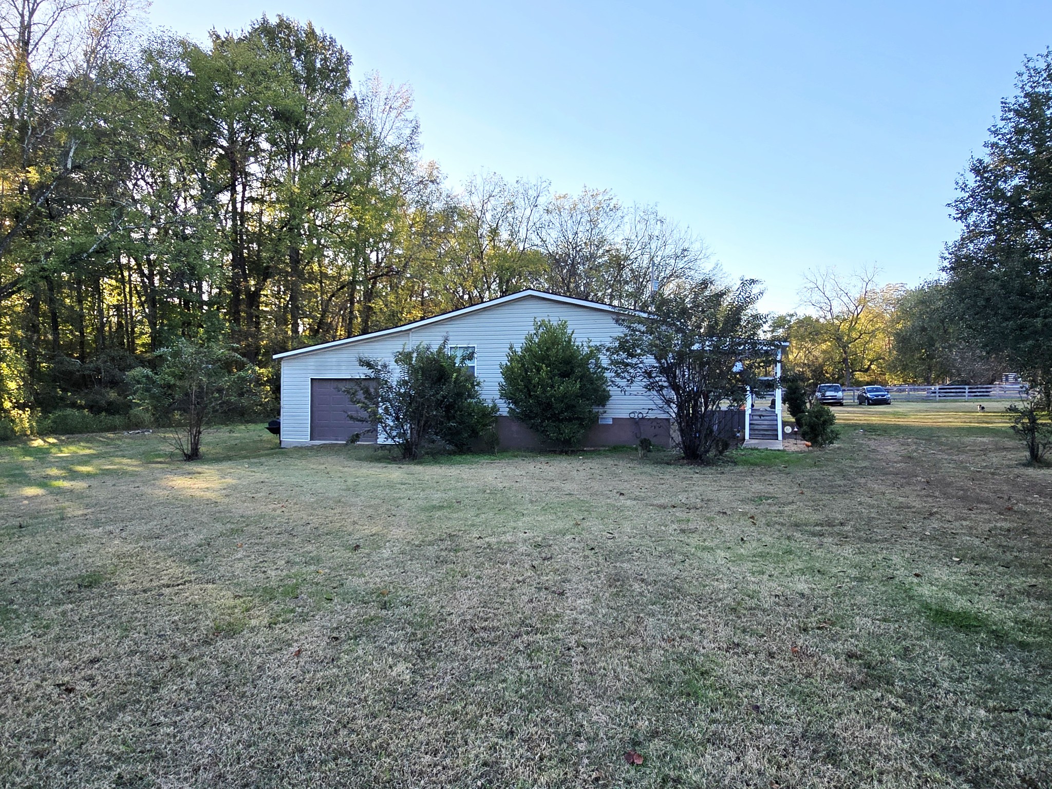 502 Case Rd Property Photo 4