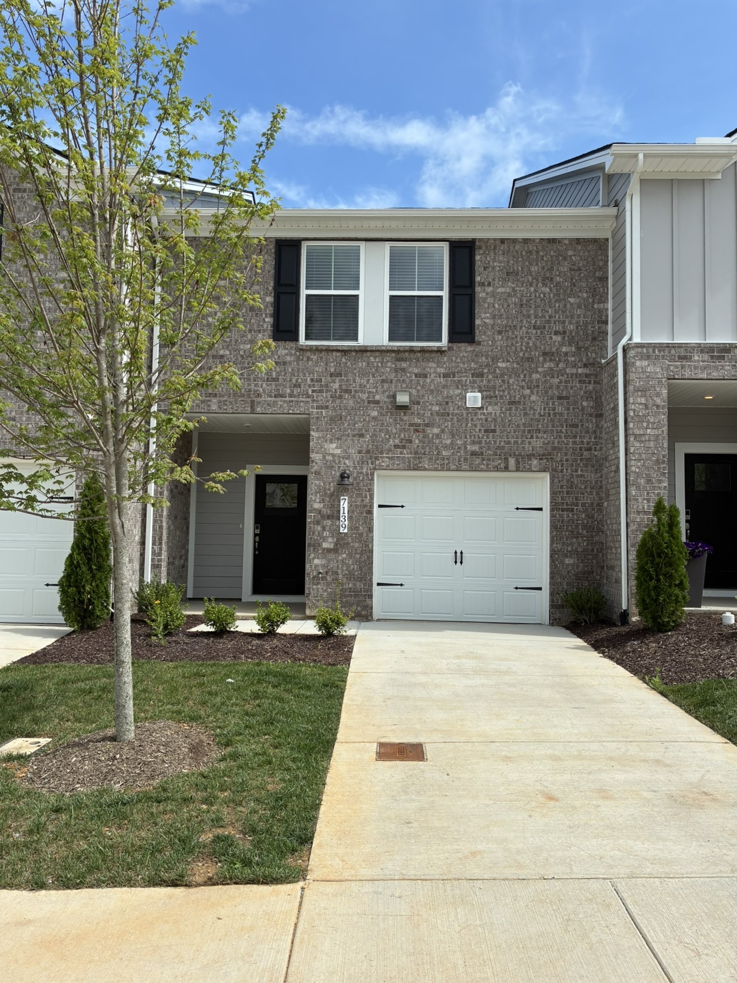 7139 Cedarcrest Ct Property Photo 1
