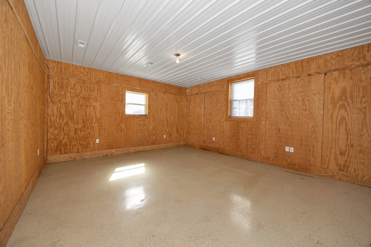 167 Henry Bayless Rd Property Photo 2