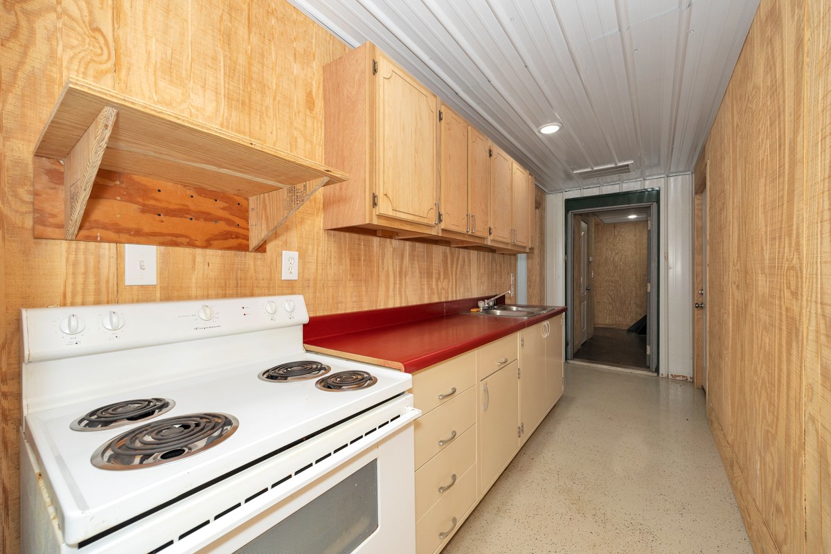 167 Henry Bayless Rd Property Photo 5