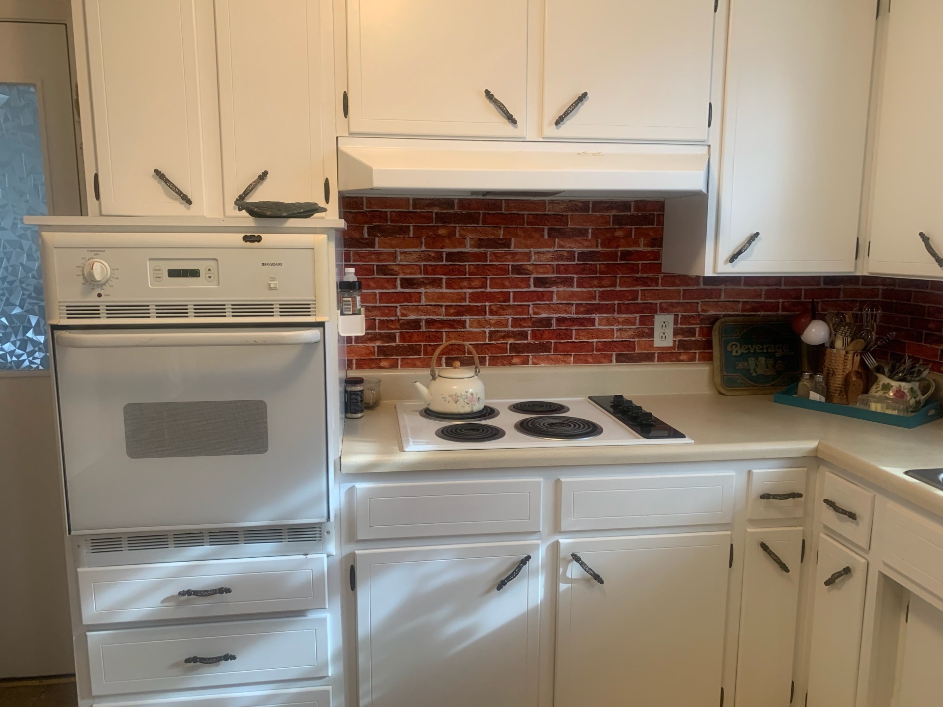 207 Dale Ter Property Photo 4