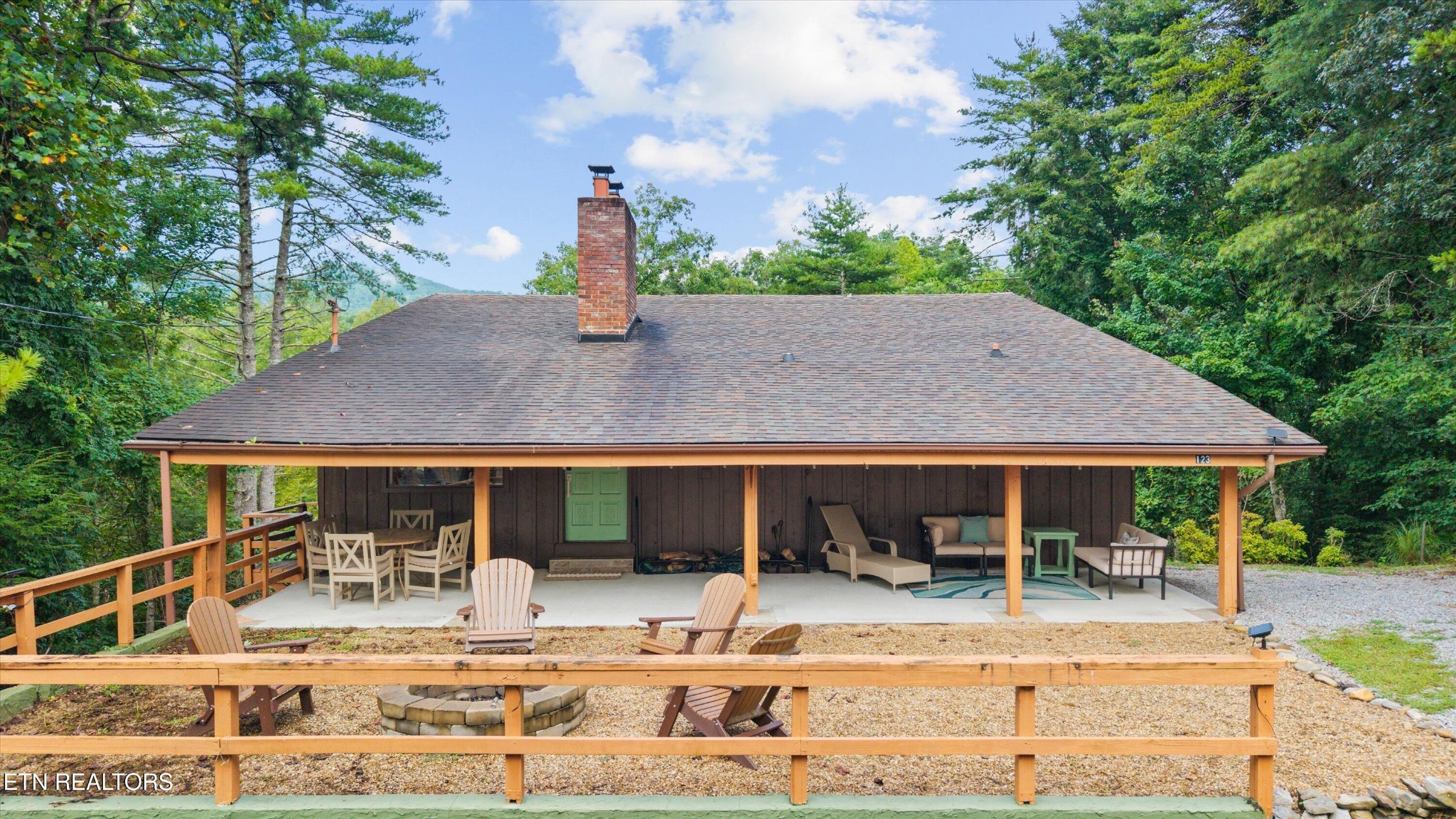 123 Cutter Gap Rd Property Photo 1