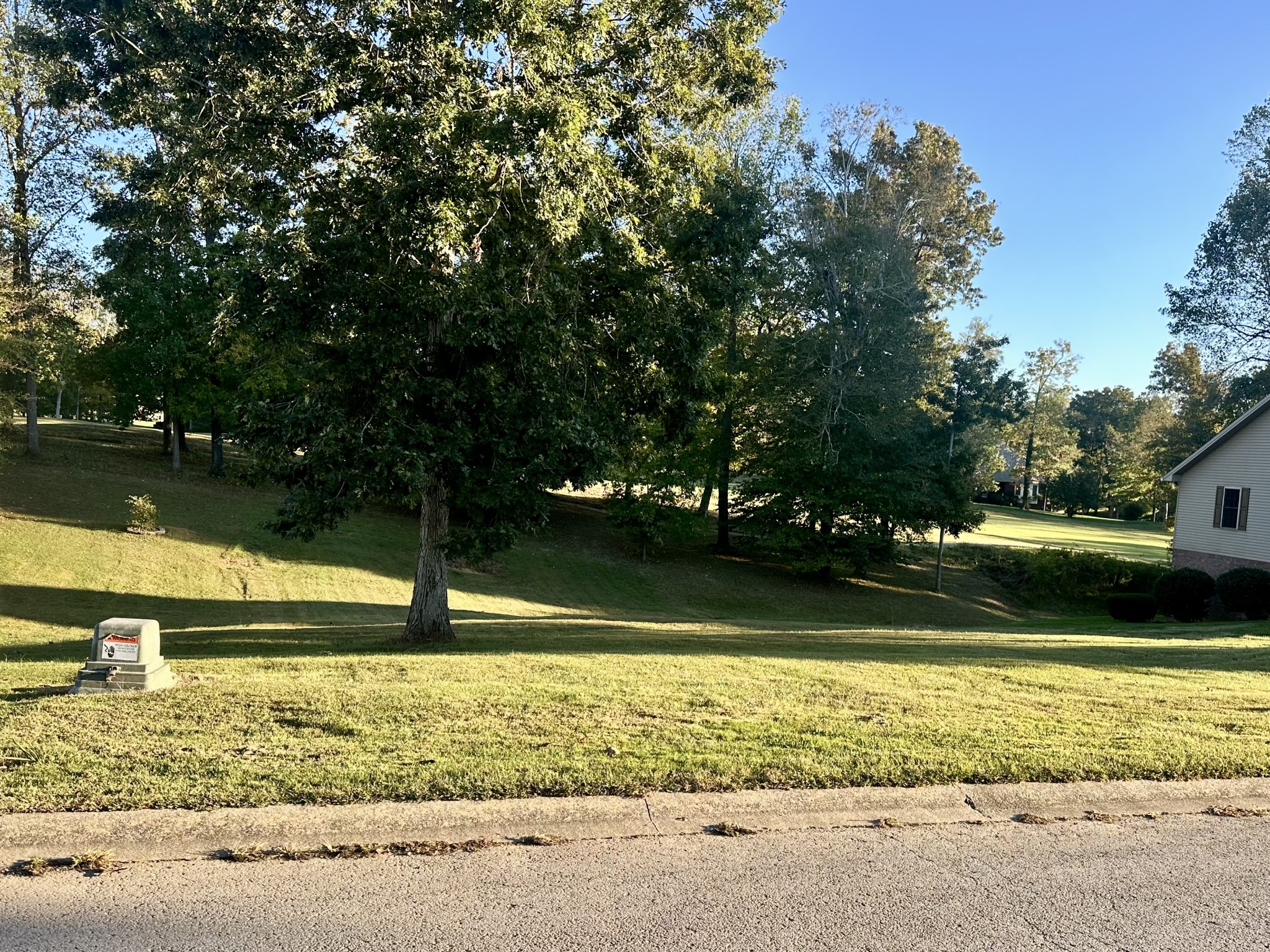 237 Fairway Trace Property Photo 3