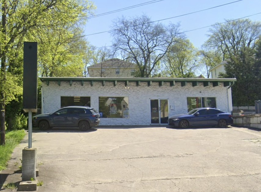 310 White Bridge Pike Property Photo 1