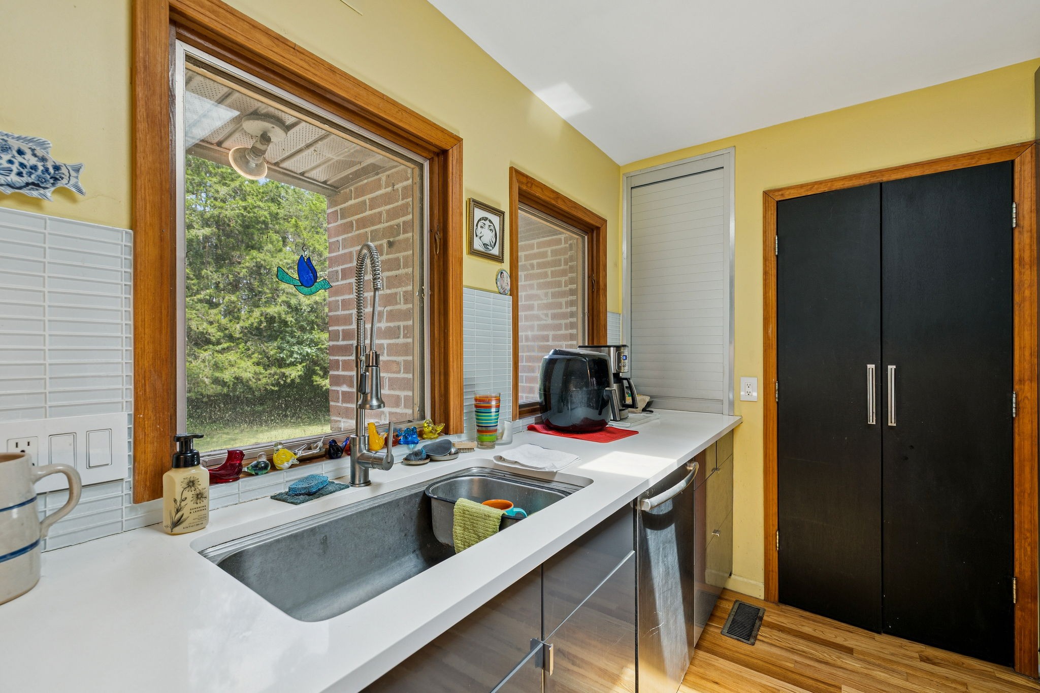 1030 Waller Rd Property Photo 36