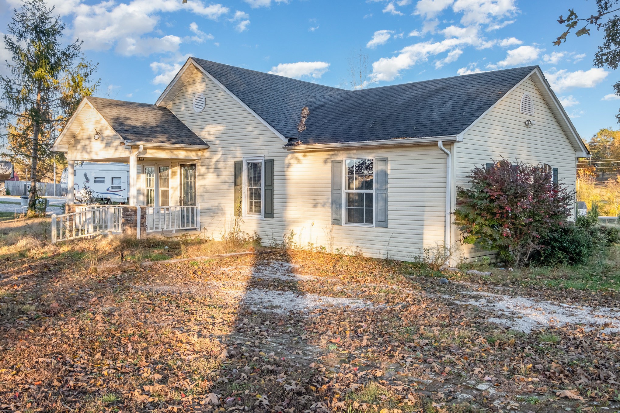 1678 Mike Muncey Rd Property Photo 1