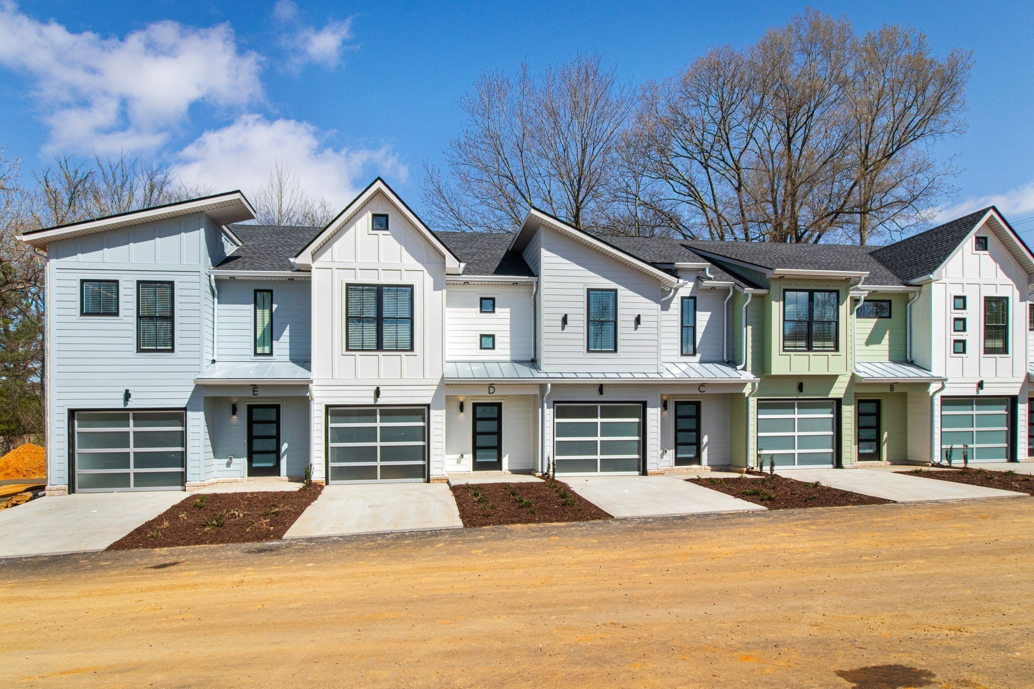 160 Excell Rd Property Photo 1