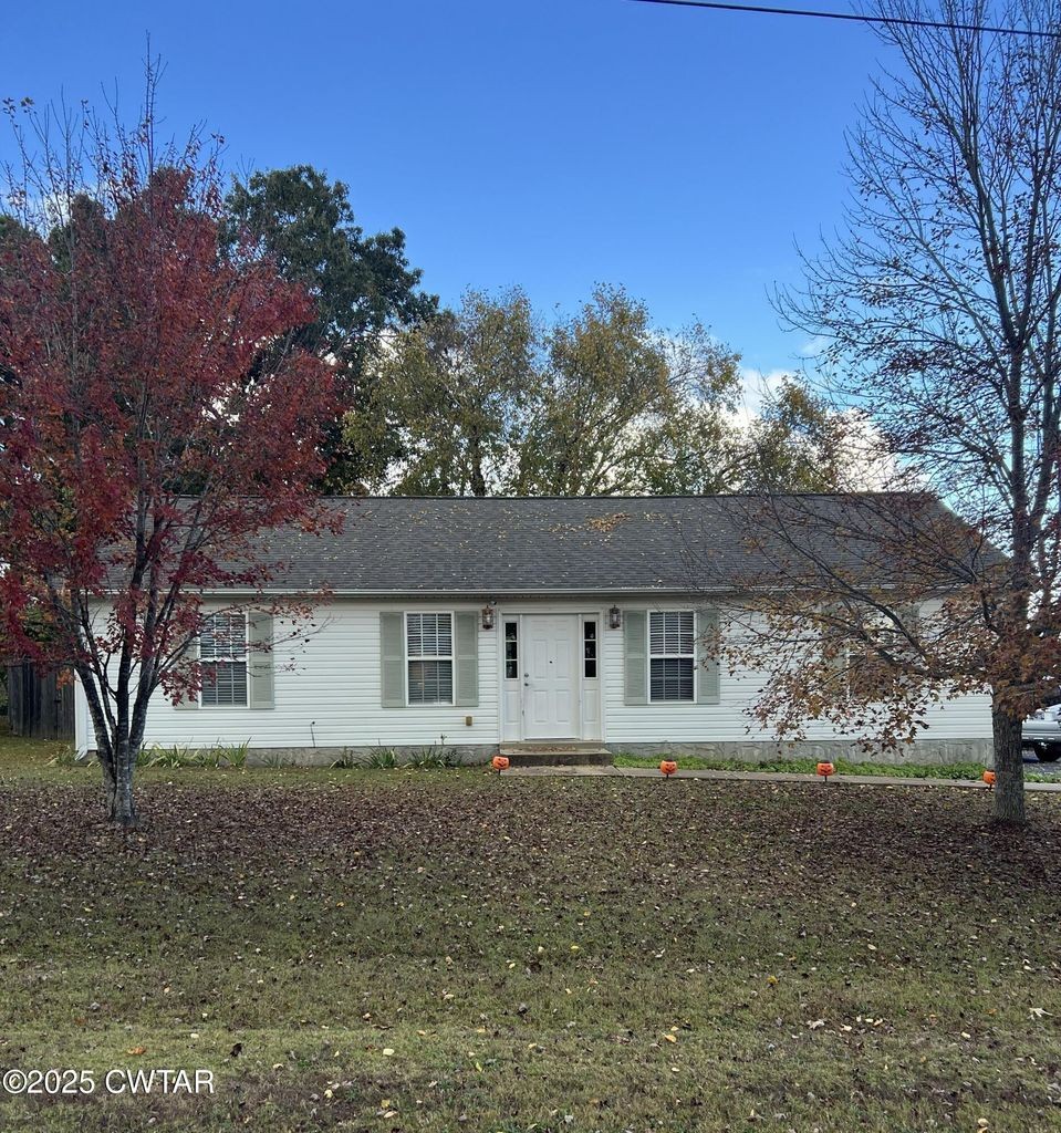 35 Winterwood Dr Property Photo 1