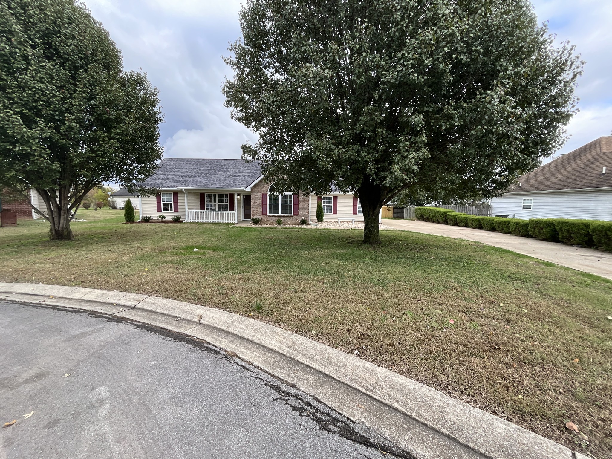 2712 Pickards Pt Property Photo 1