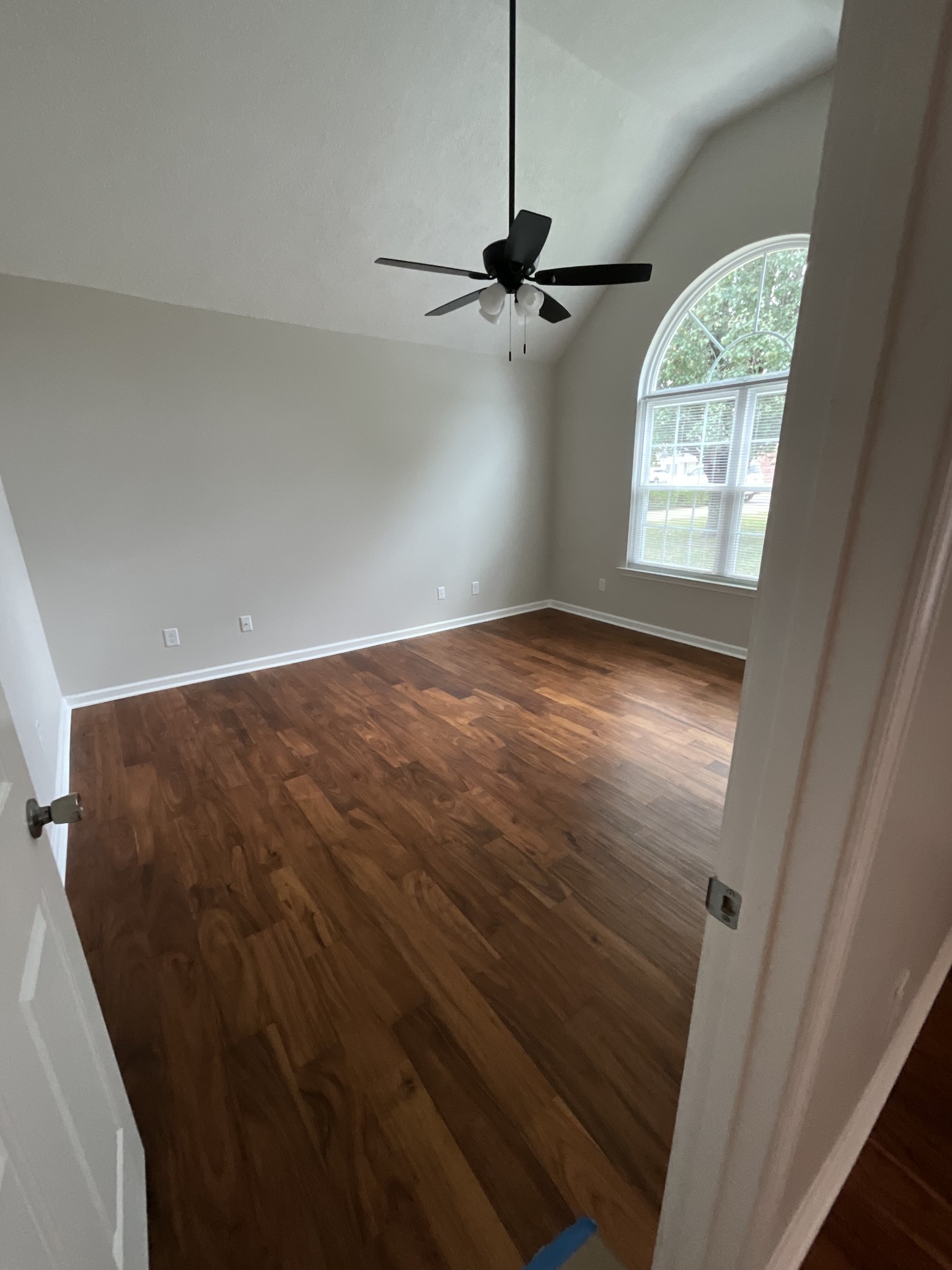 2712 Pickards Pt Property Photo 9