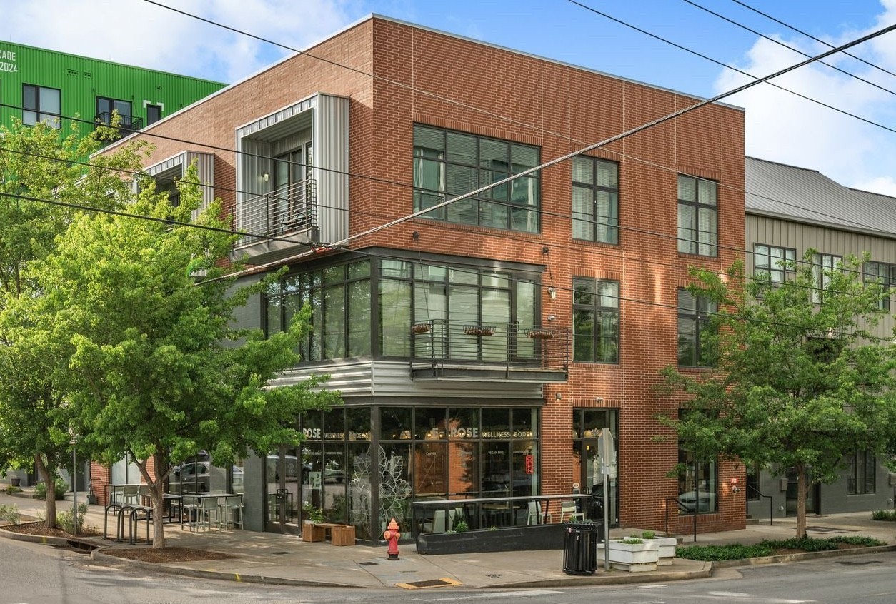 1267 Martin St Property Photo 1