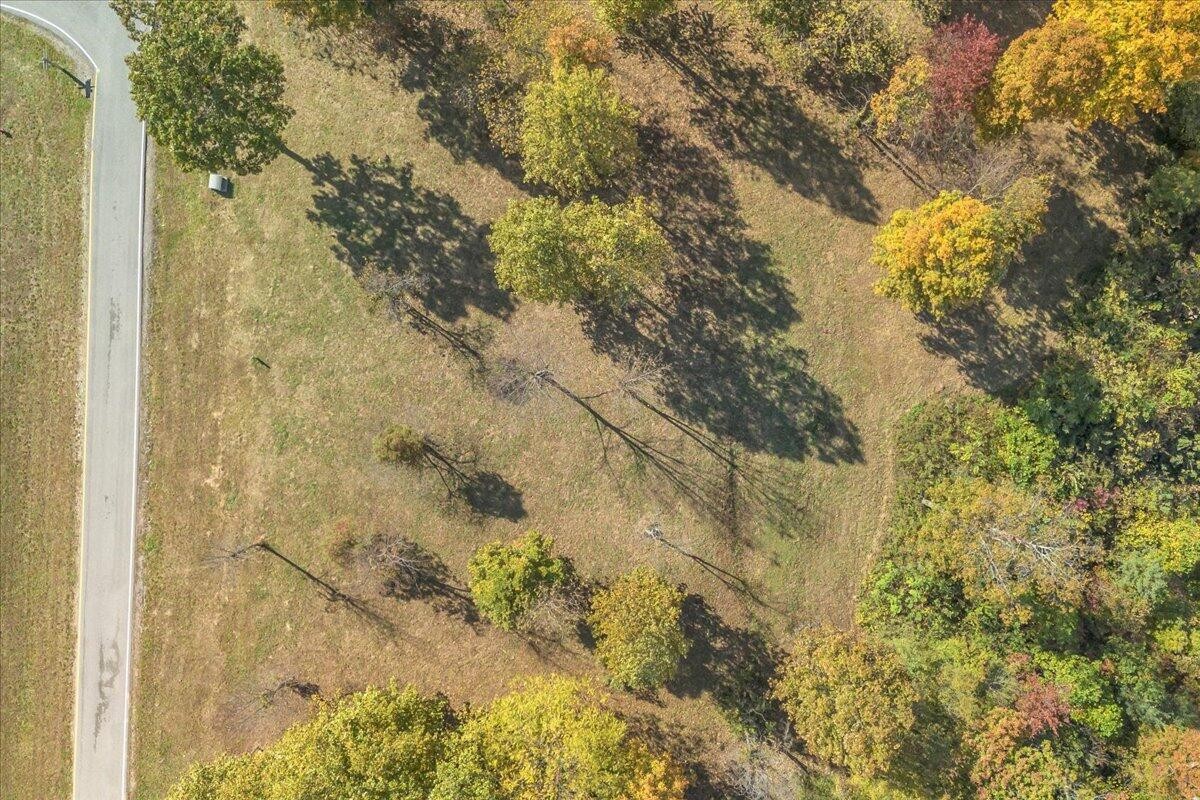725 Sunset Circle Property Photo 13