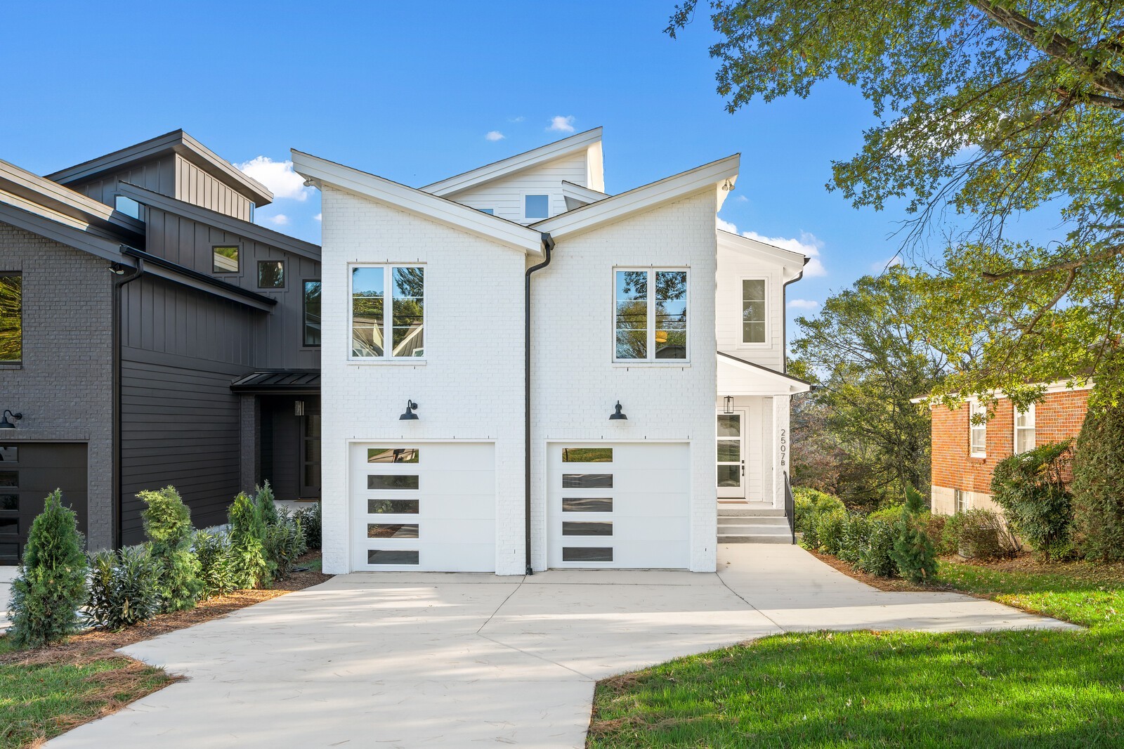 2507B Barclay Dr Property Photo 1