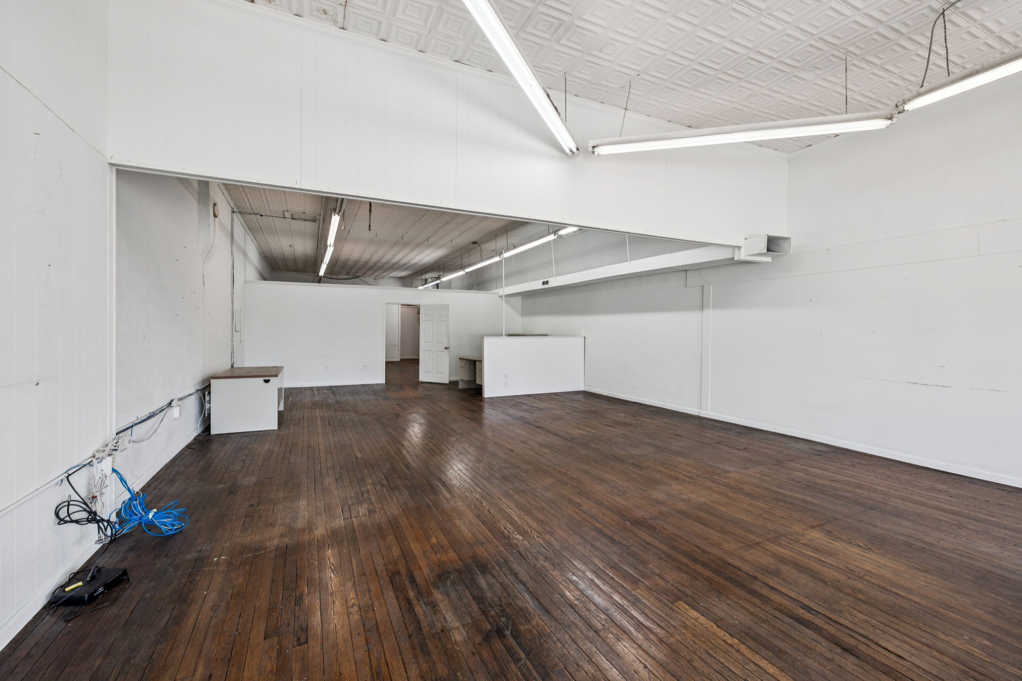 37 E Main St Property Photo 13