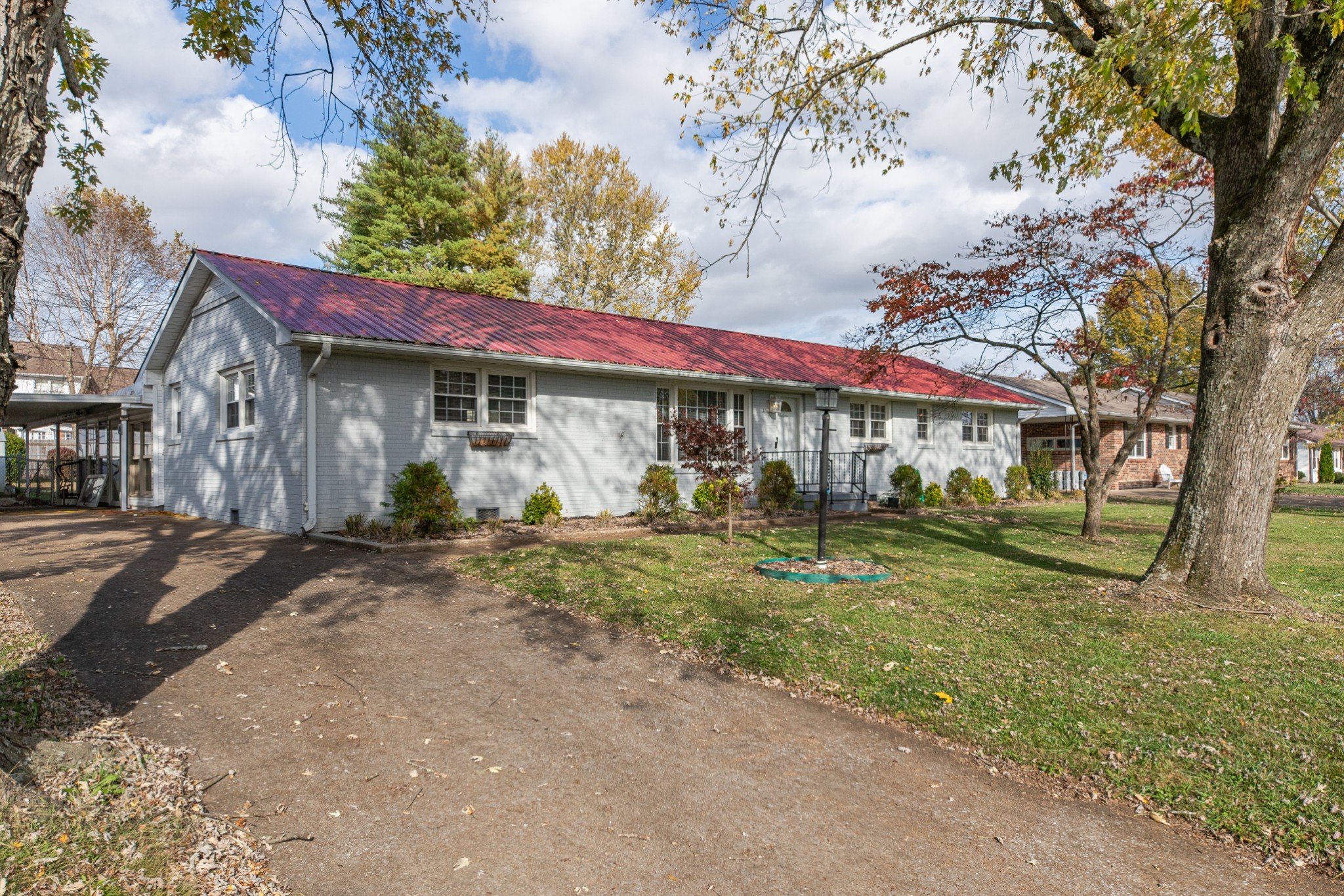 502 9th St Property Photo 1