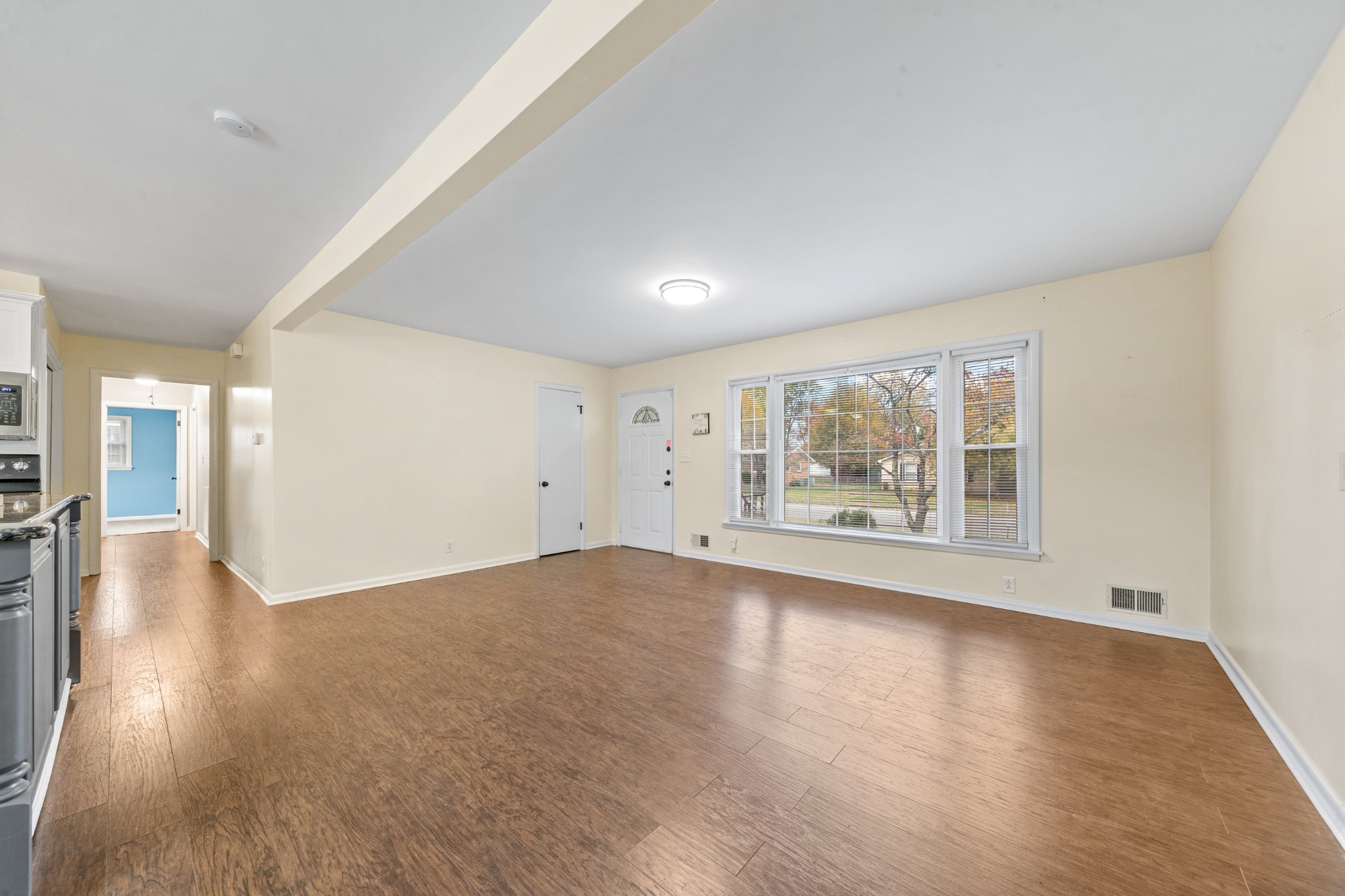 502 9th St Property Photo 8