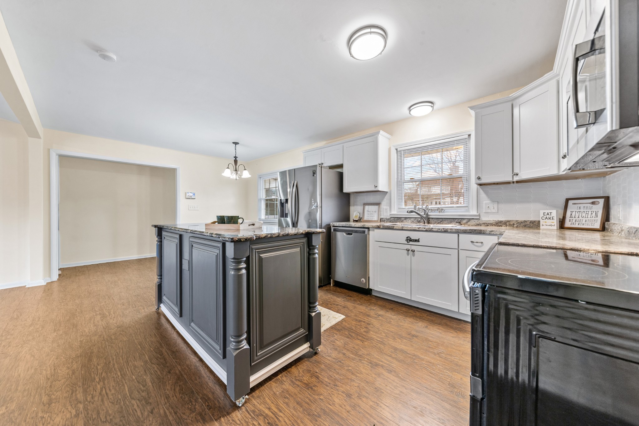 502 9th St Property Photo 18