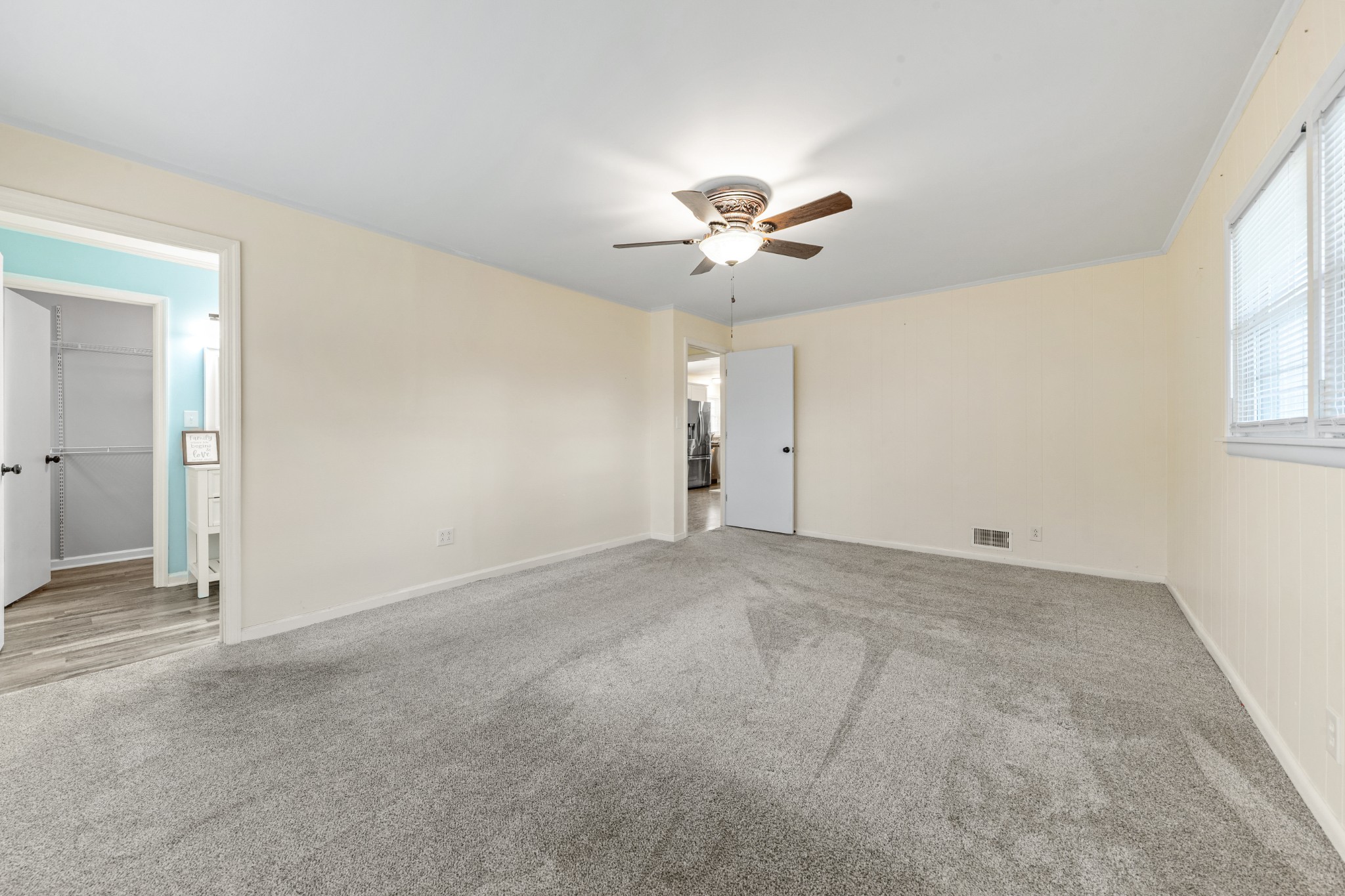 502 9th St Property Photo 29