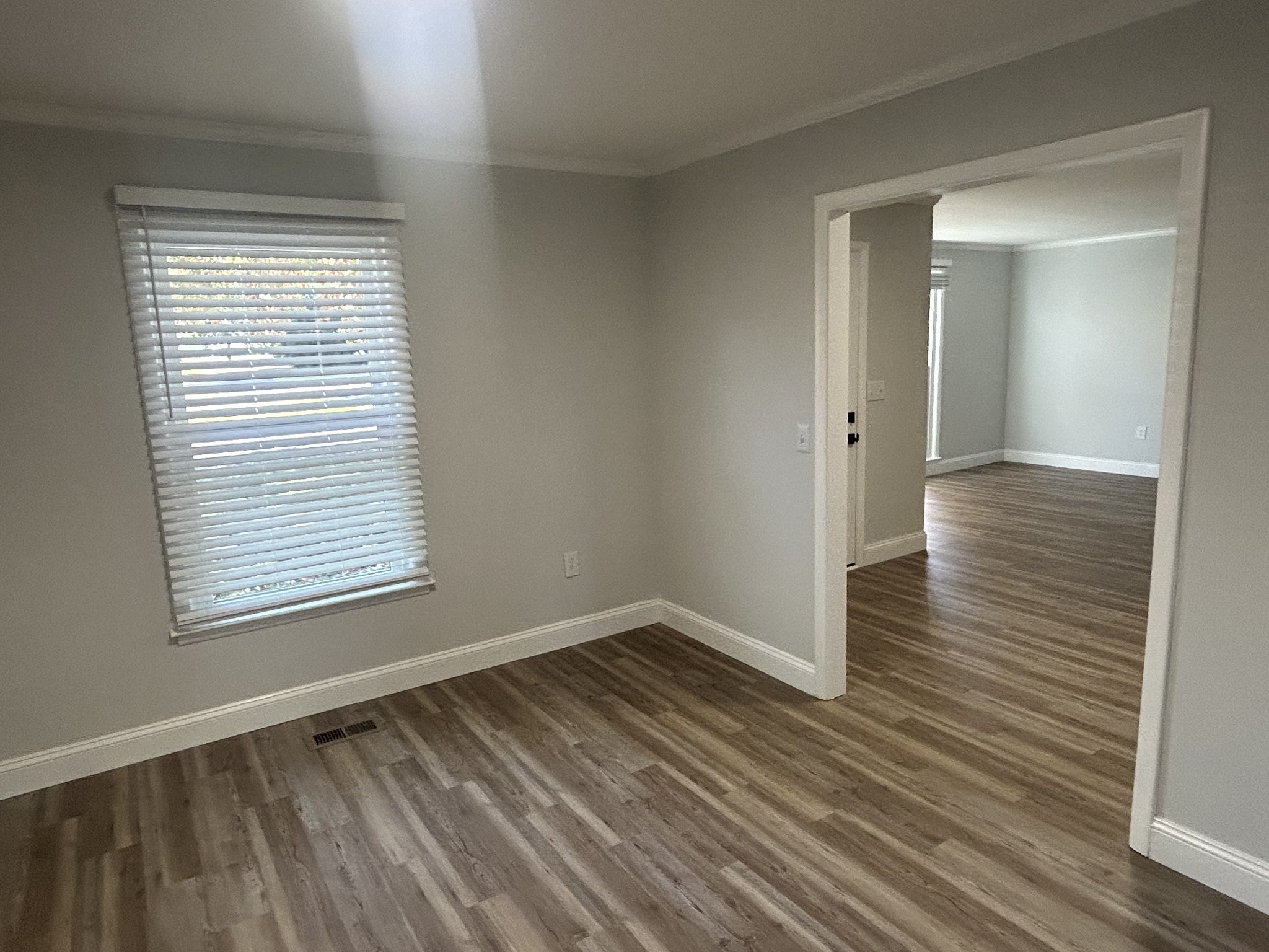2 Mckendree Ct Property Photo 5