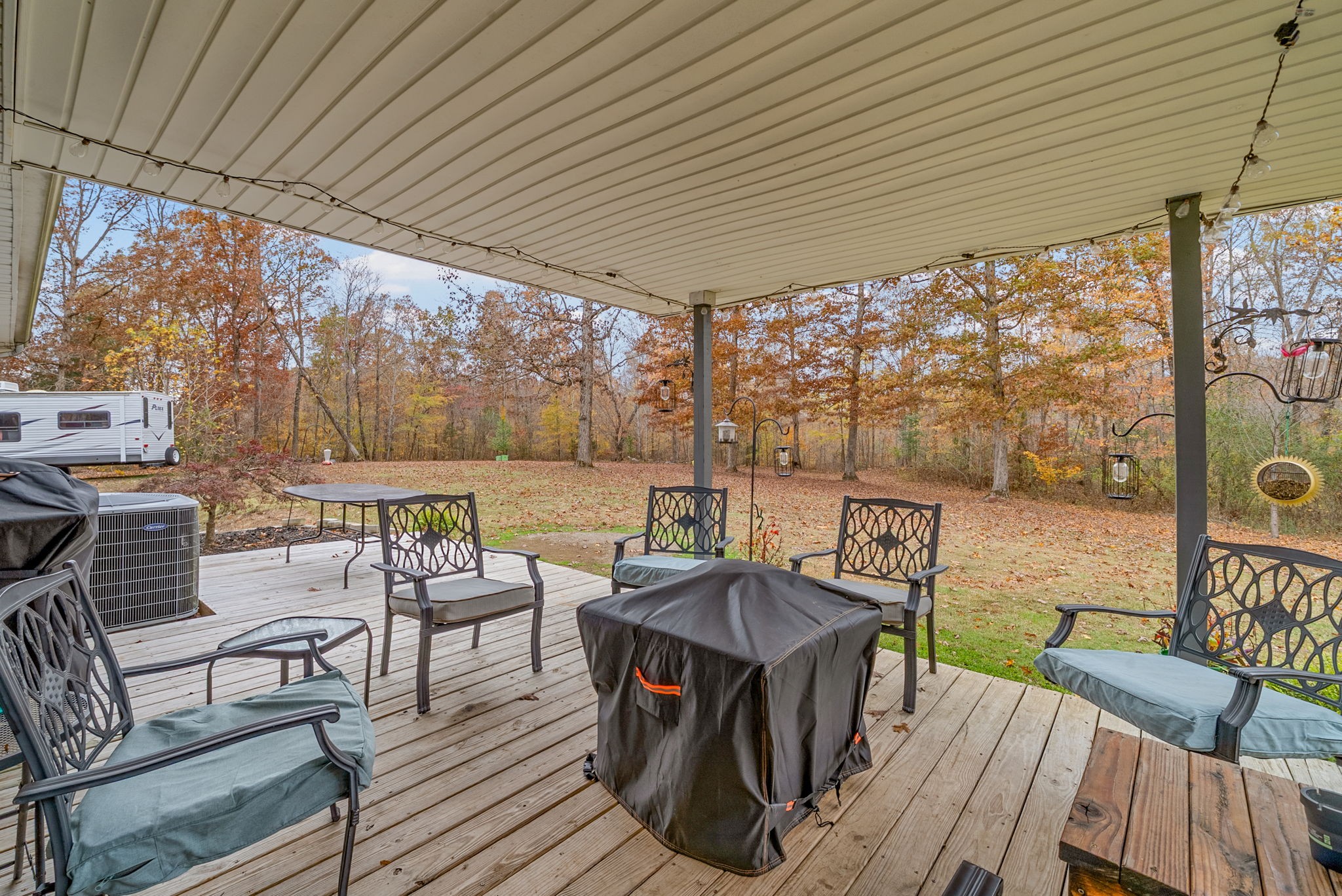 2126 Foster Rd Property Photo 32