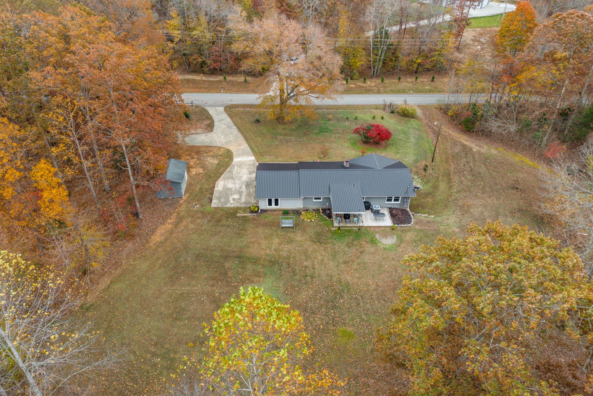2126 Foster Rd Property Photo 37