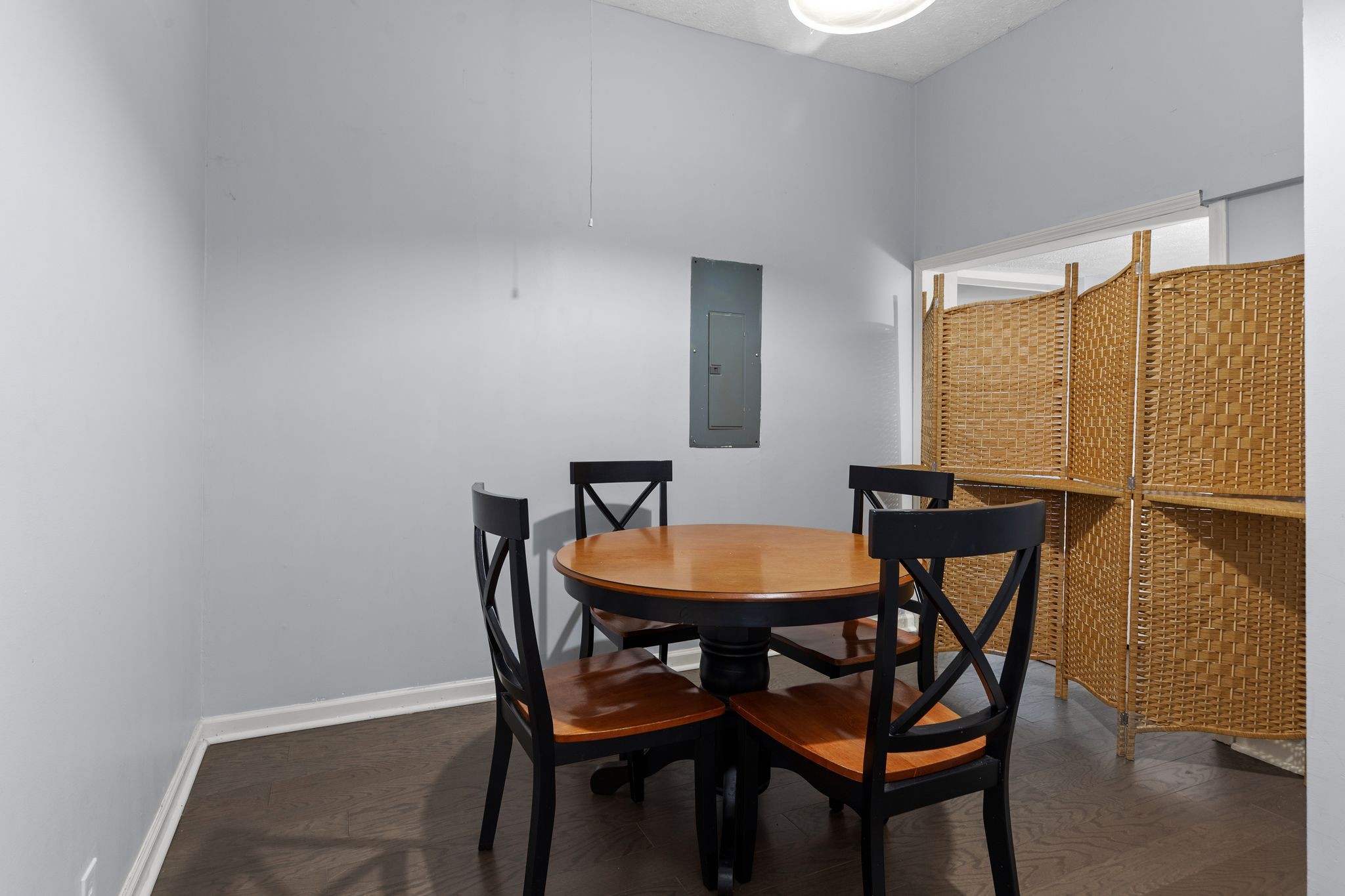 445 Jackson St Property Photo 10